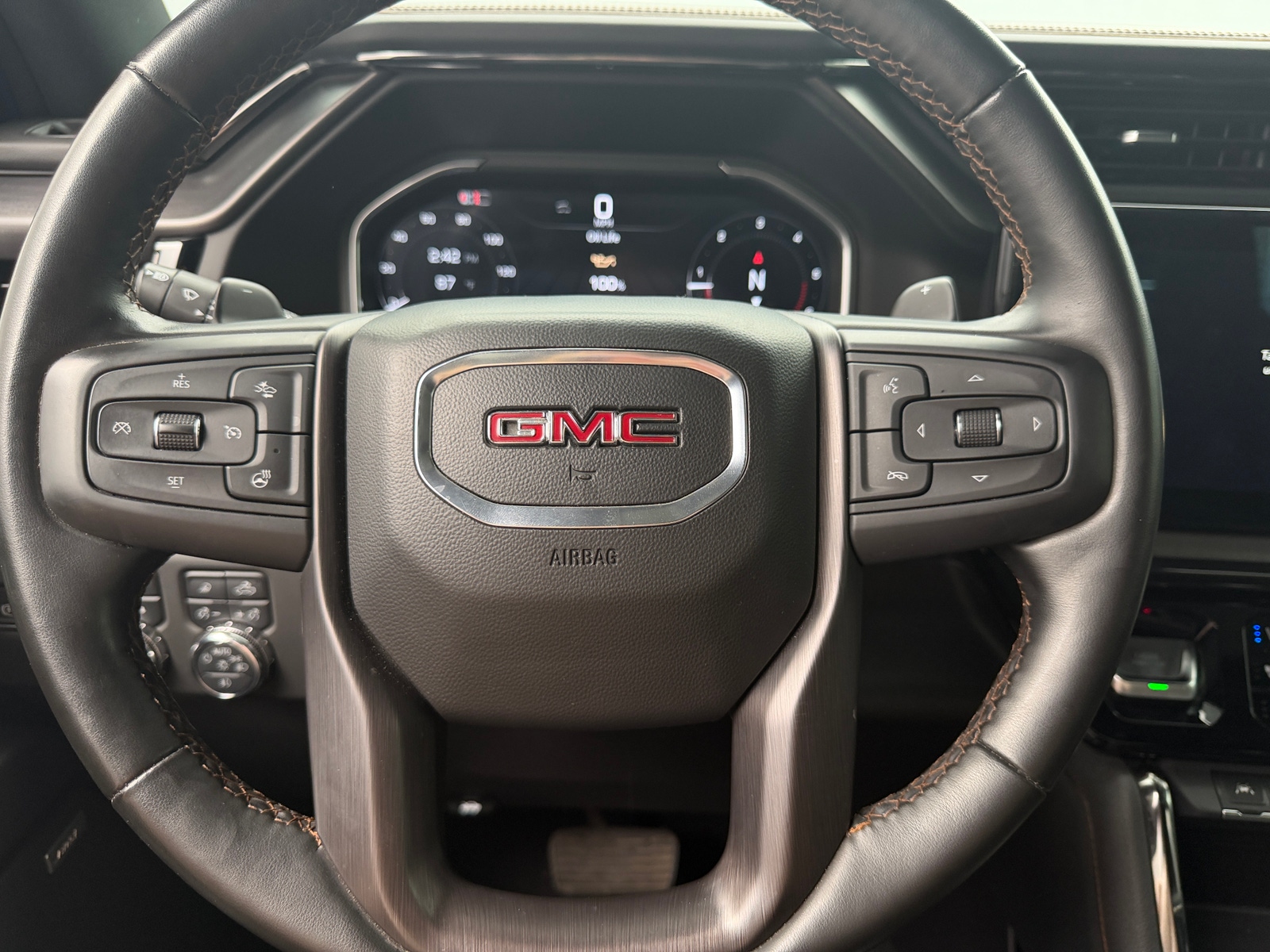 Thumbnail: 2024 GMC Sierra 1500 - 4