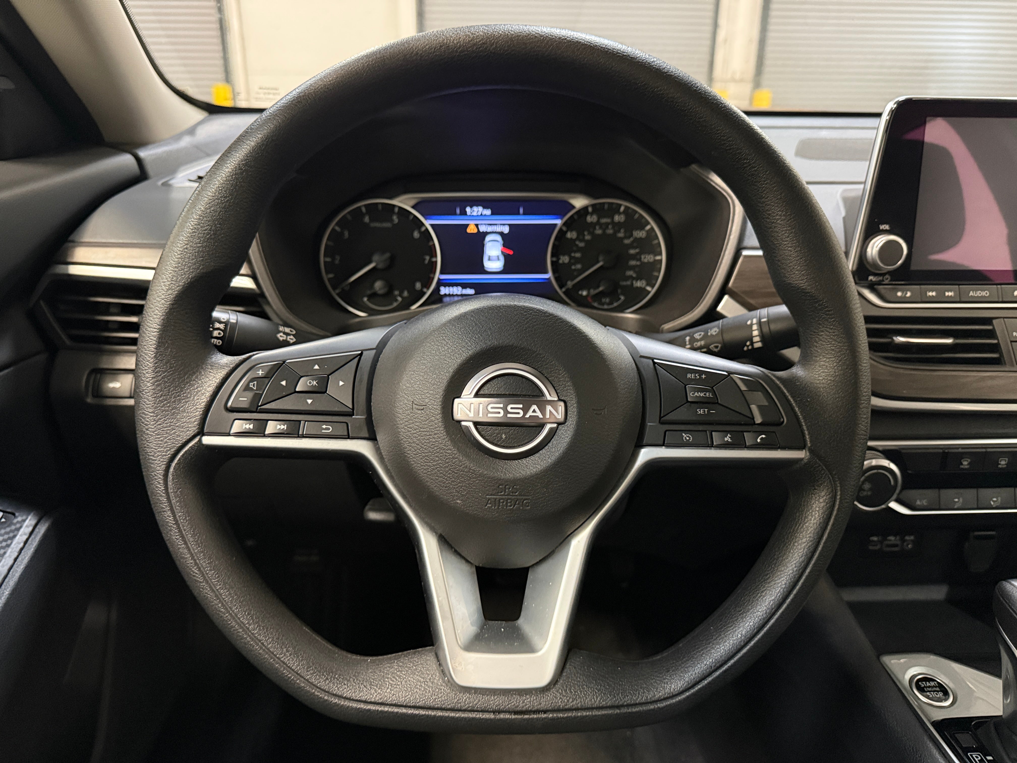2025 Nissan Altima SV - Photo 8