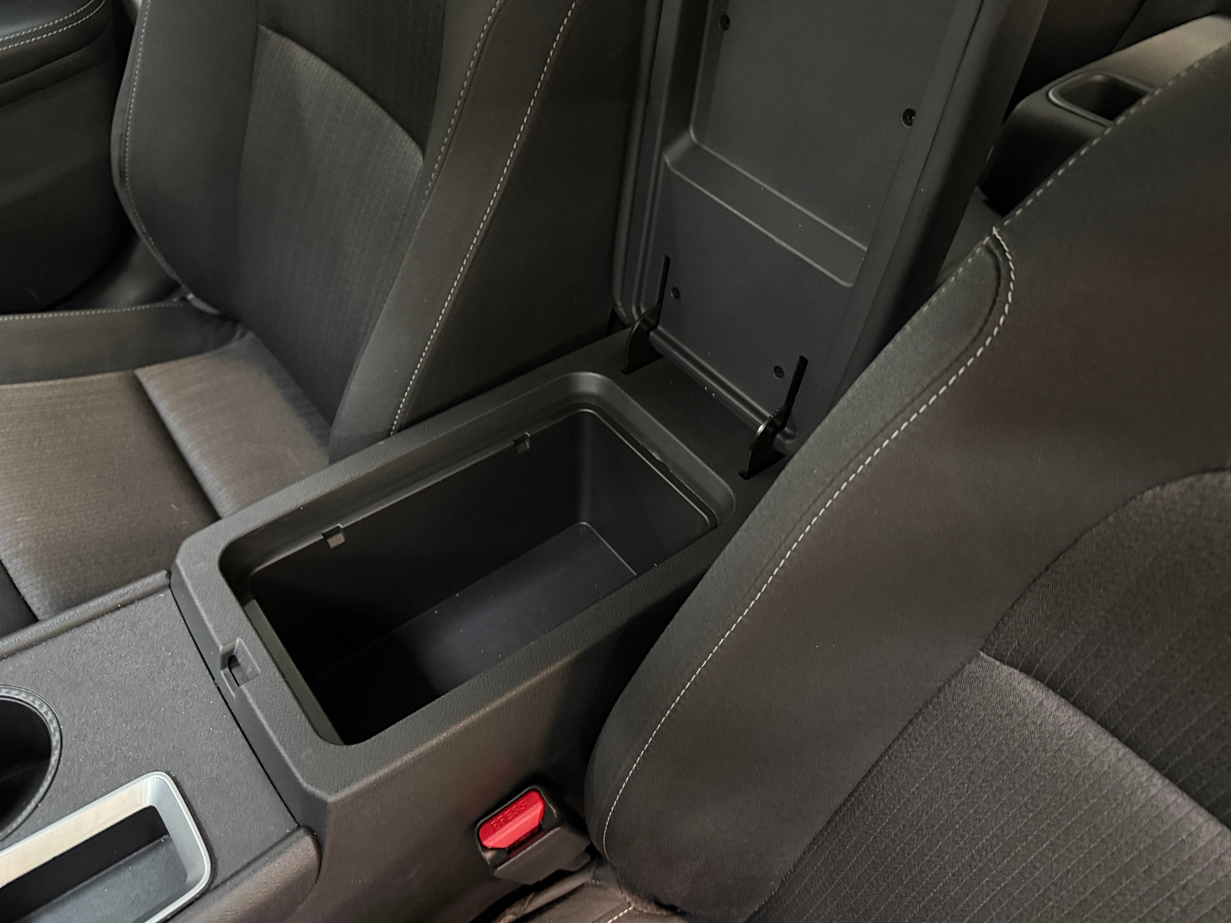2025 Nissan Altima SV - Photo 14