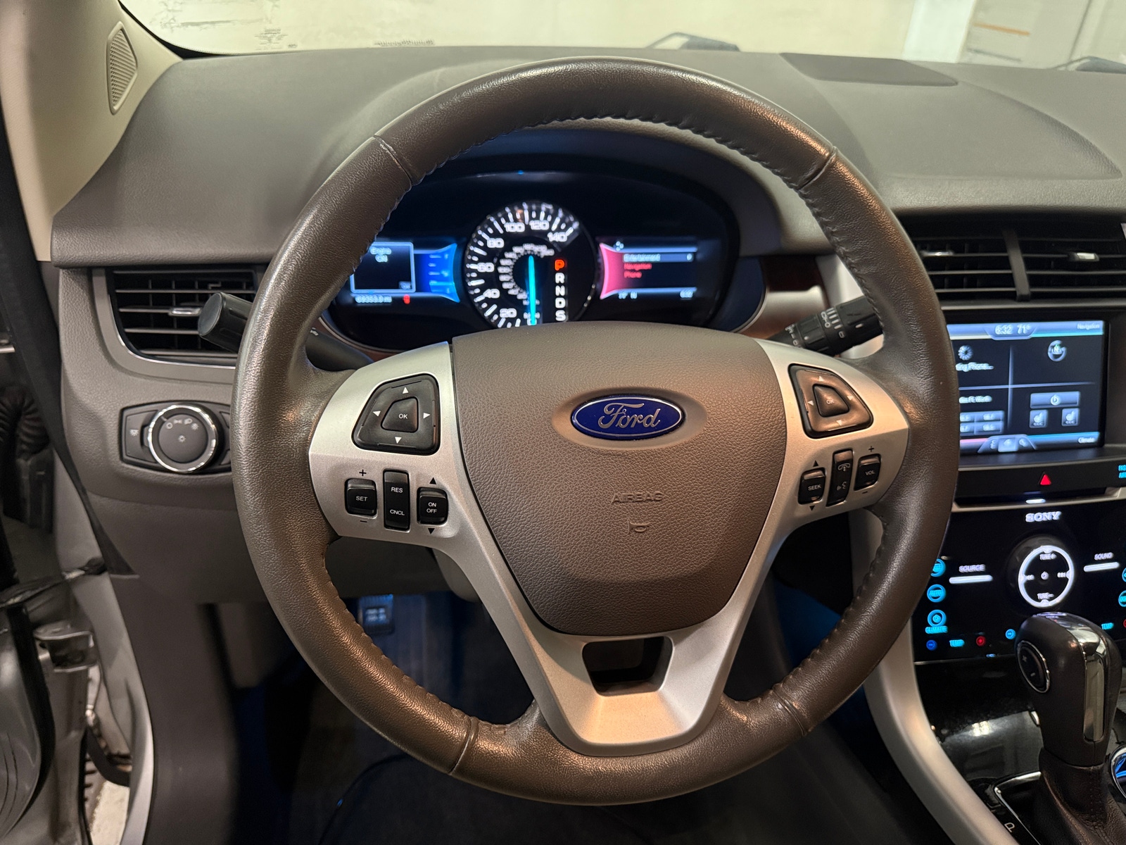 Thumbnail: 2014 Ford Edge - 4