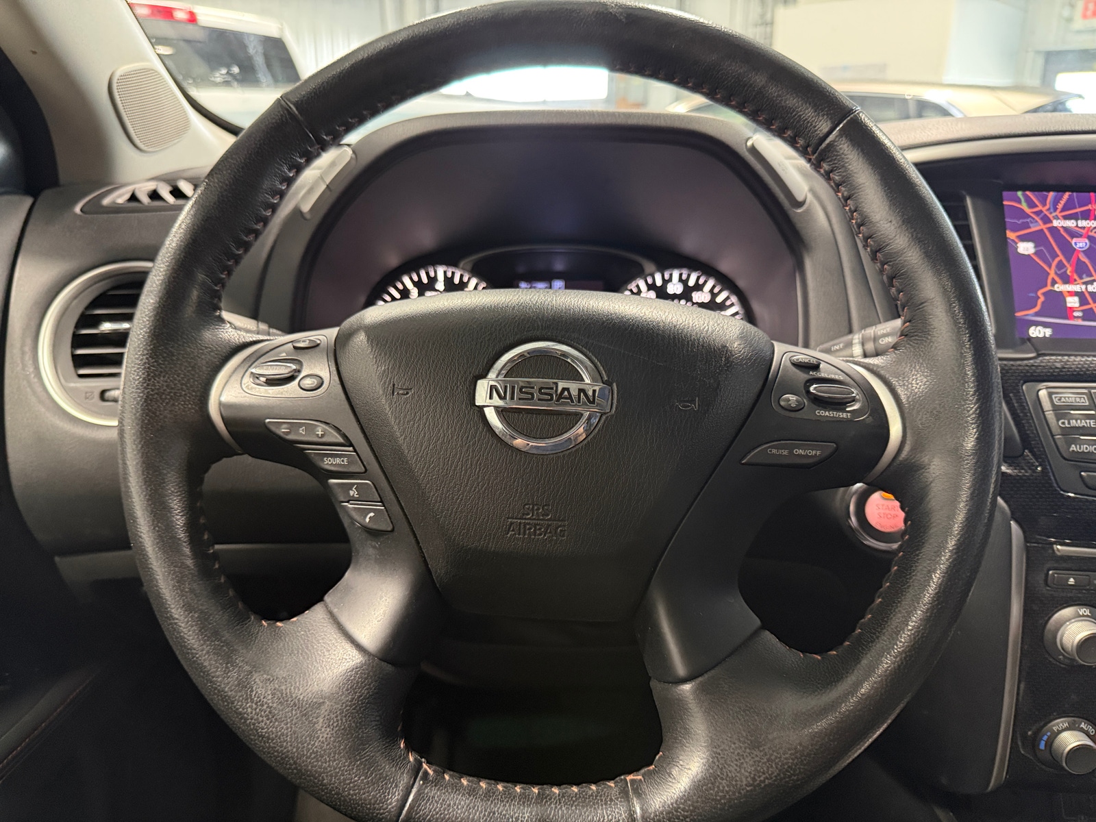 Thumbnail: 2020 Nissan Pathfinder - 4