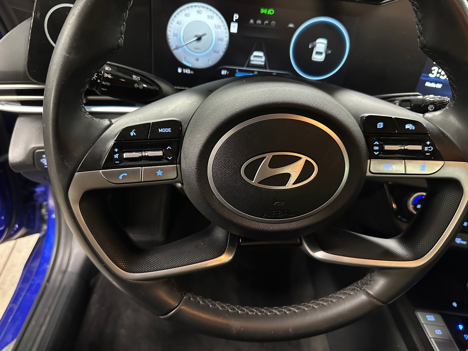 Thumbnail: 2024 Hyundai Elantra - 5