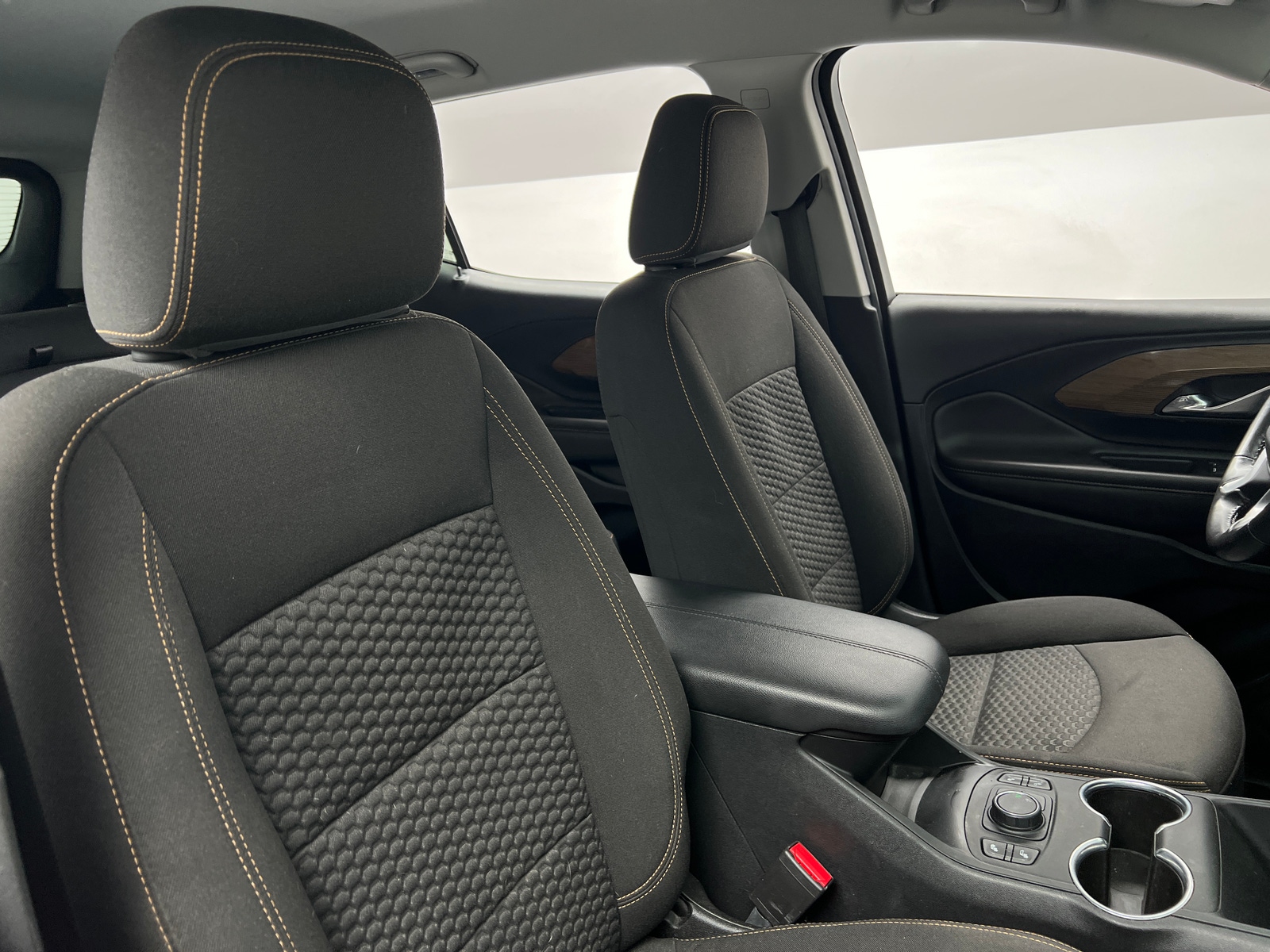 Thumbnail: 2020 GMC Terrain - 2