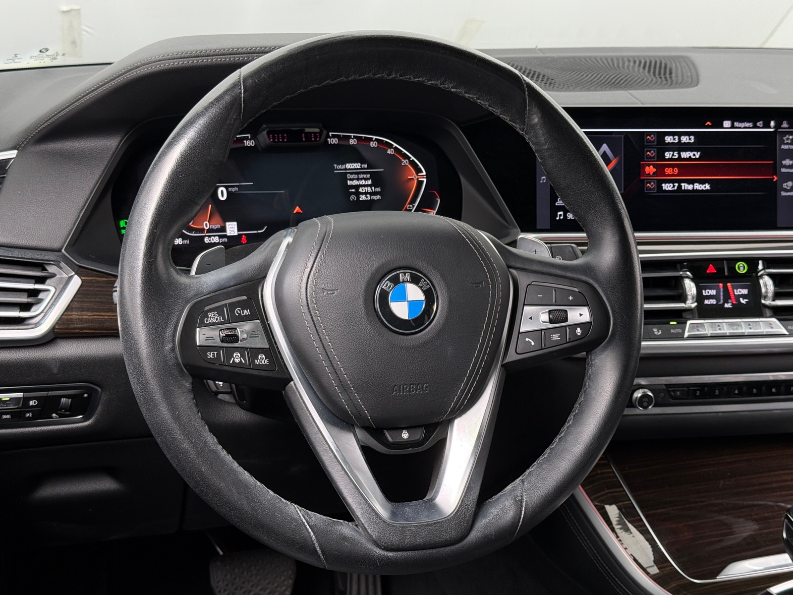 Thumbnail: 2021 BMW X5 - 4