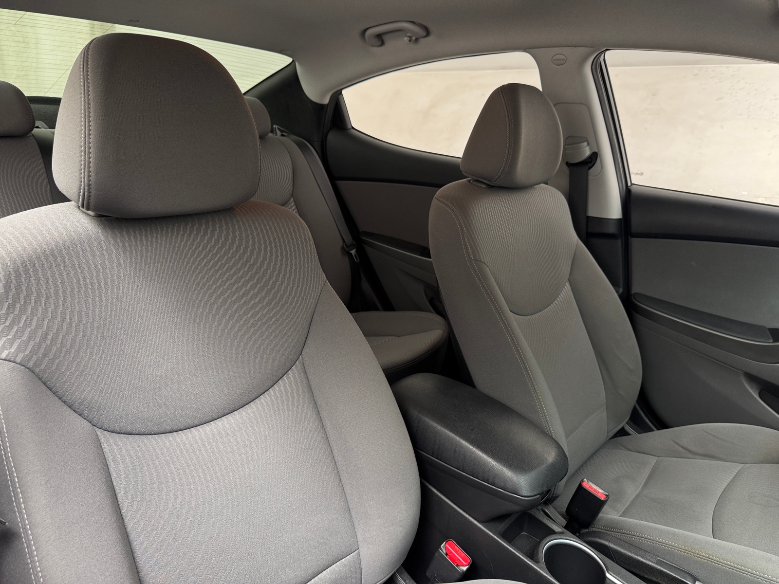 Thumbnail: 2015 Hyundai Elantra - 2