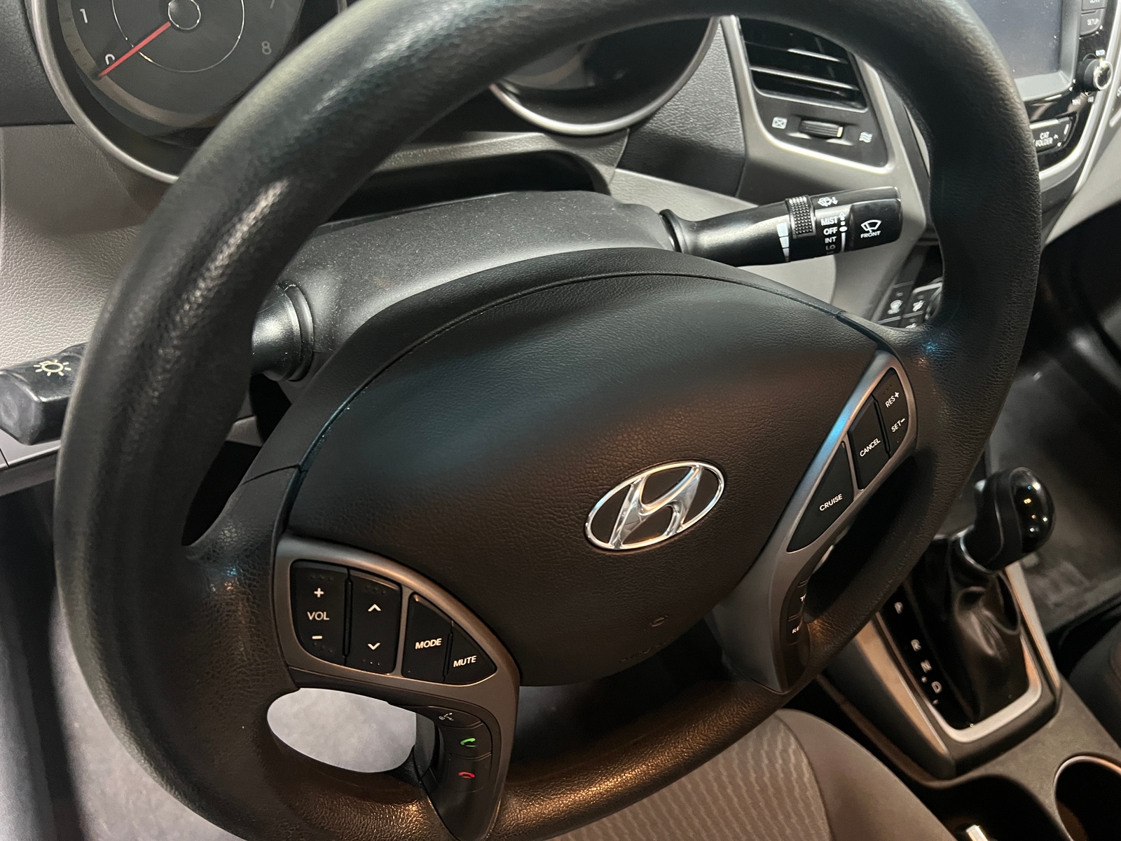 Thumbnail: 2015 Hyundai Elantra - 5