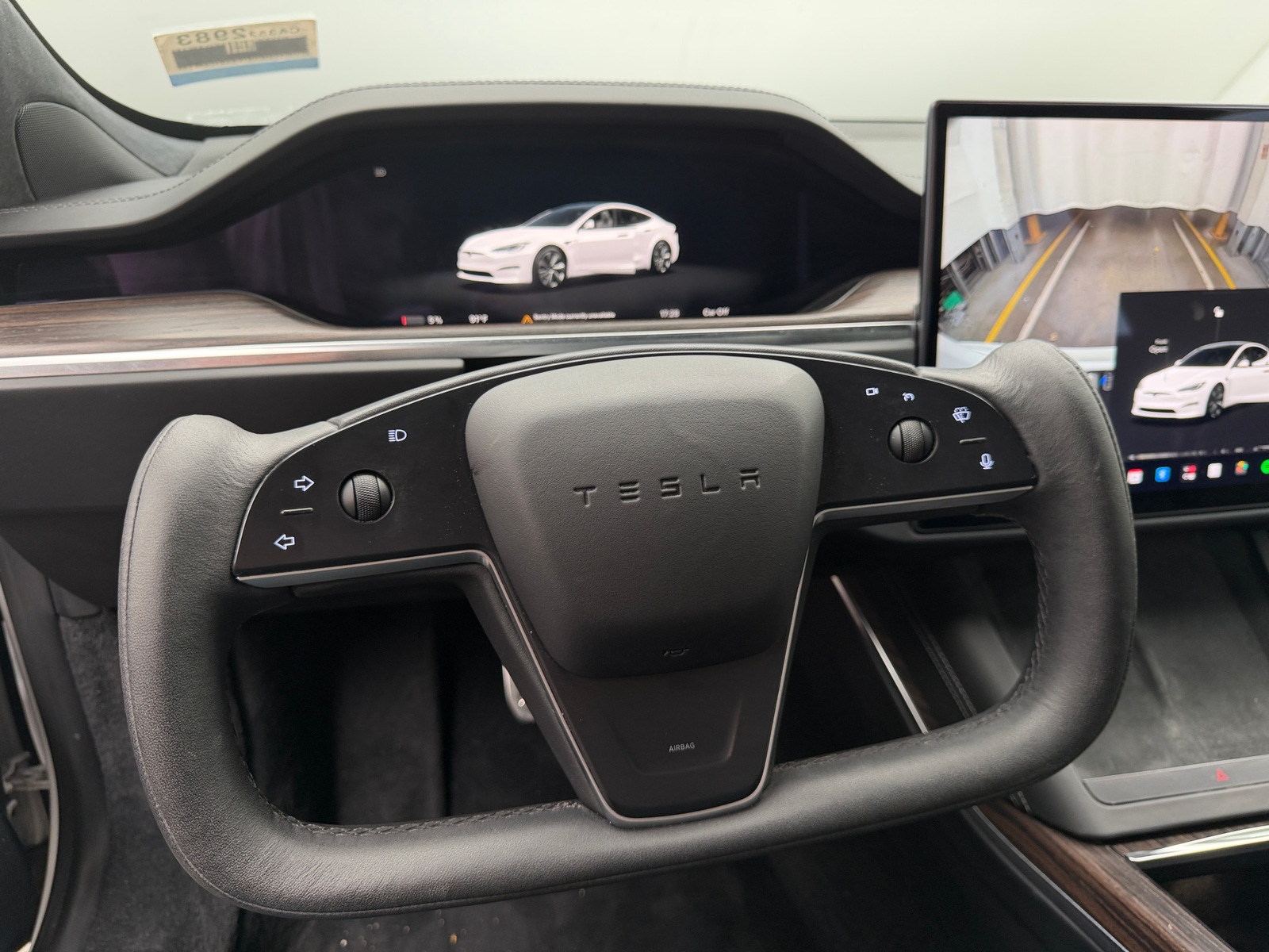 Thumbnail: 2023 Tesla Model S - 4