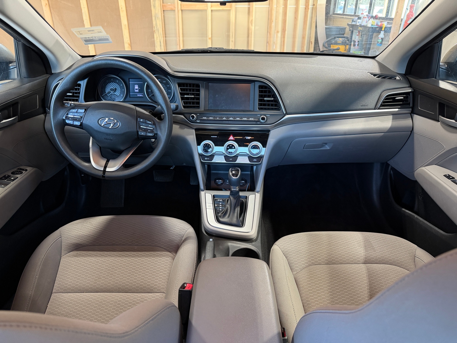 Thumbnail: 2019 Hyundai Elantra - 3