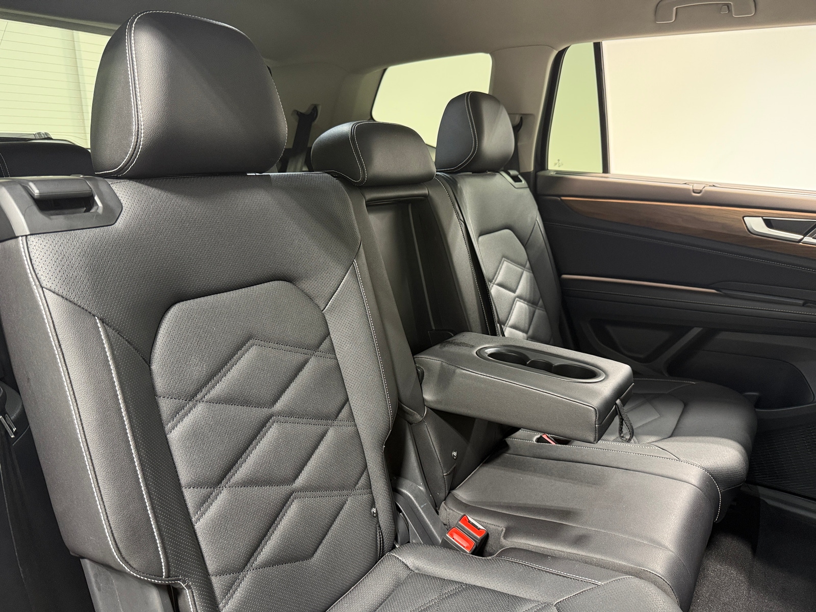 Thumbnail: 2026 Volkswagen Atlas - 5