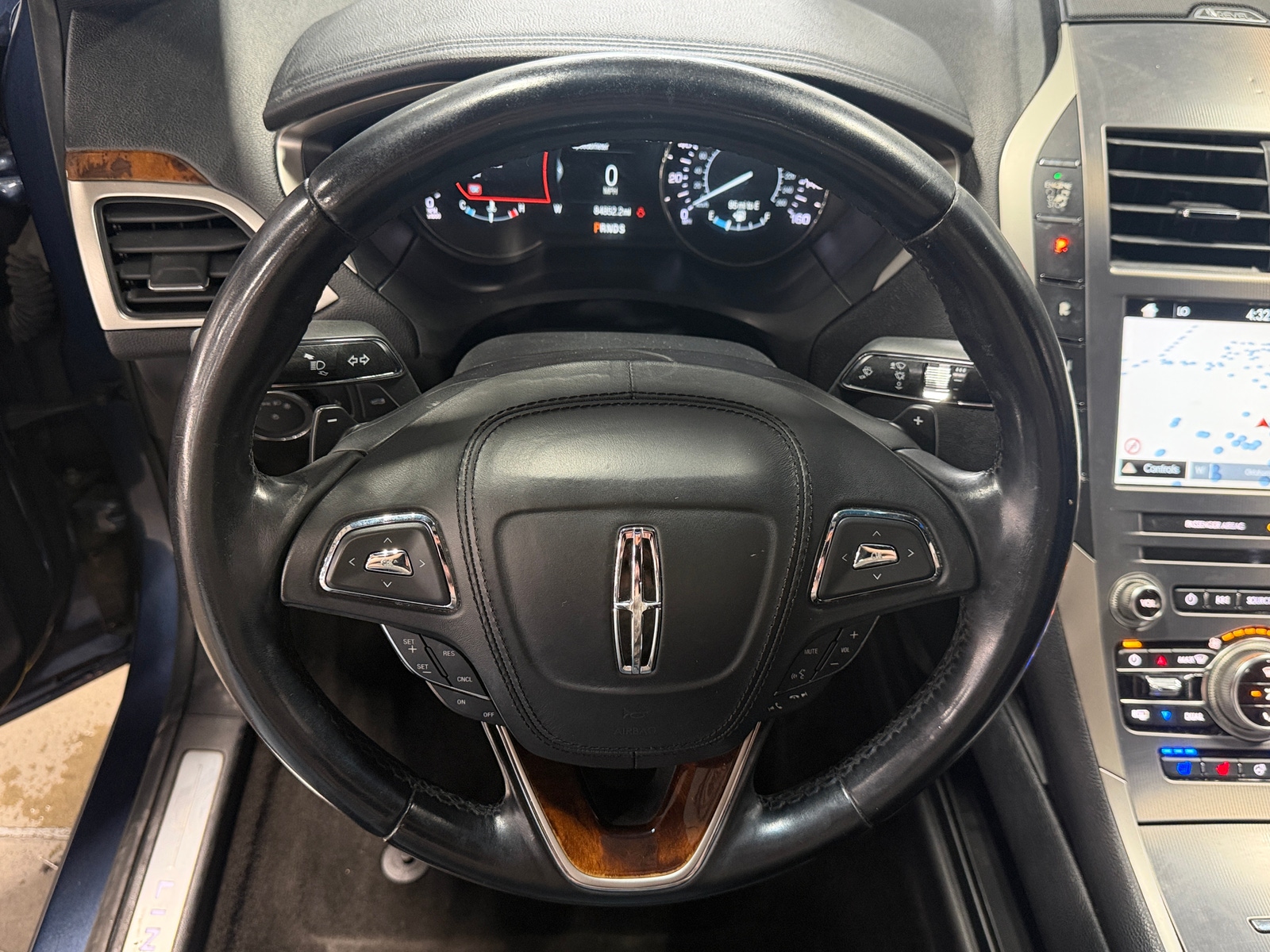 Thumbnail: 2018 Lincoln MKZ - 4