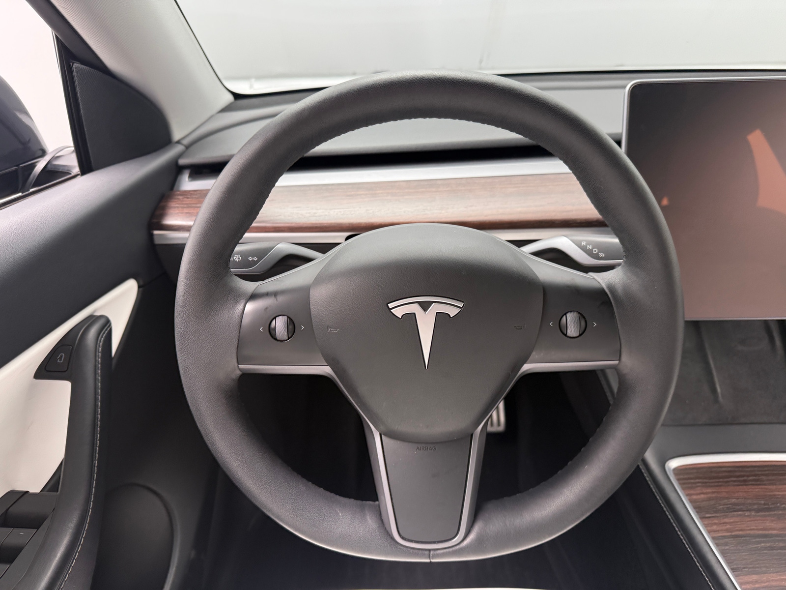 Thumbnail: 2022 Tesla Model Y - 4