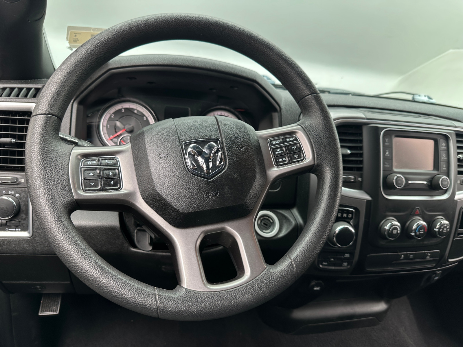 Thumbnail: 2021 RAM 1500 Classic - 5