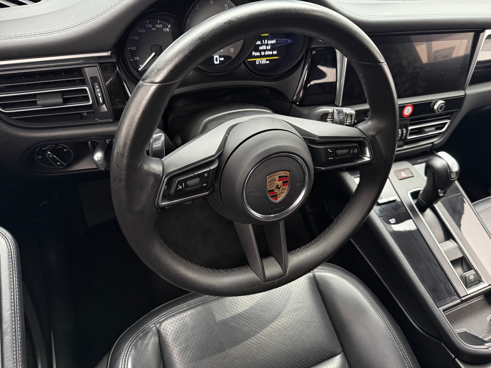 Thumbnail: 2023 Porsche Macan - 4