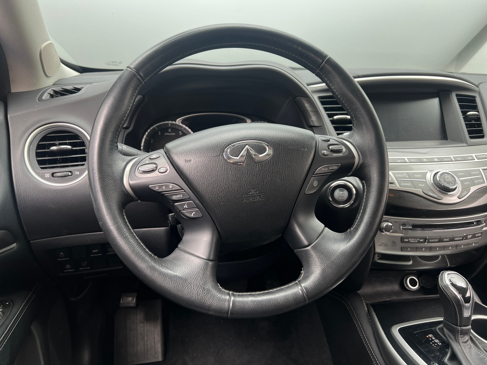 Thumbnail: 2017 INFINITI QX60 - 4