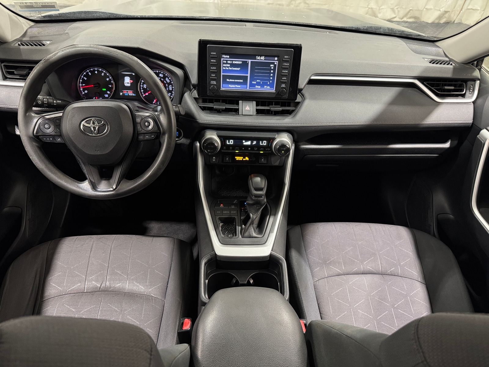 Thumbnail: 2019 Toyota RAV4 - 3