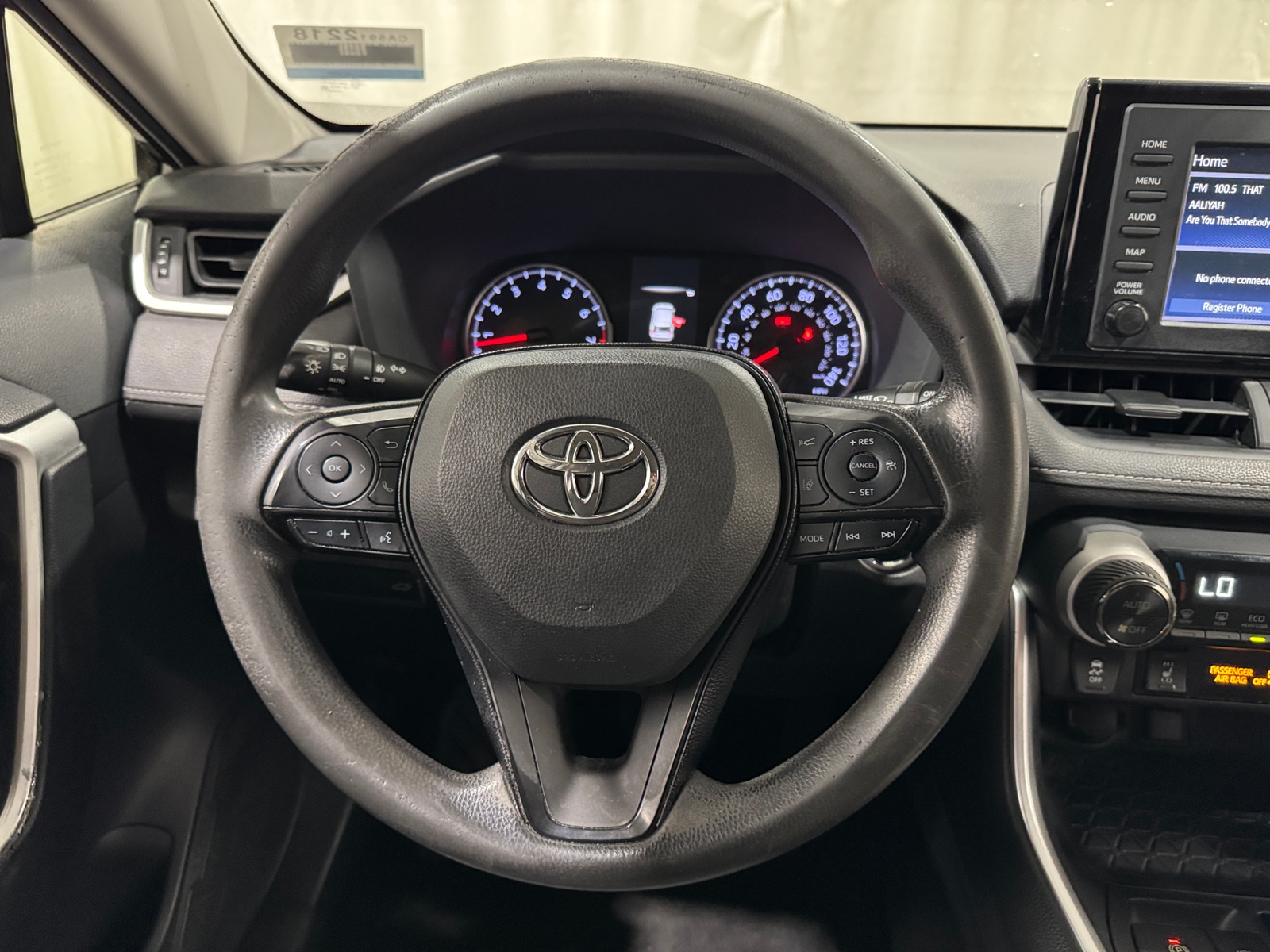 Thumbnail: 2019 Toyota RAV4 - 5