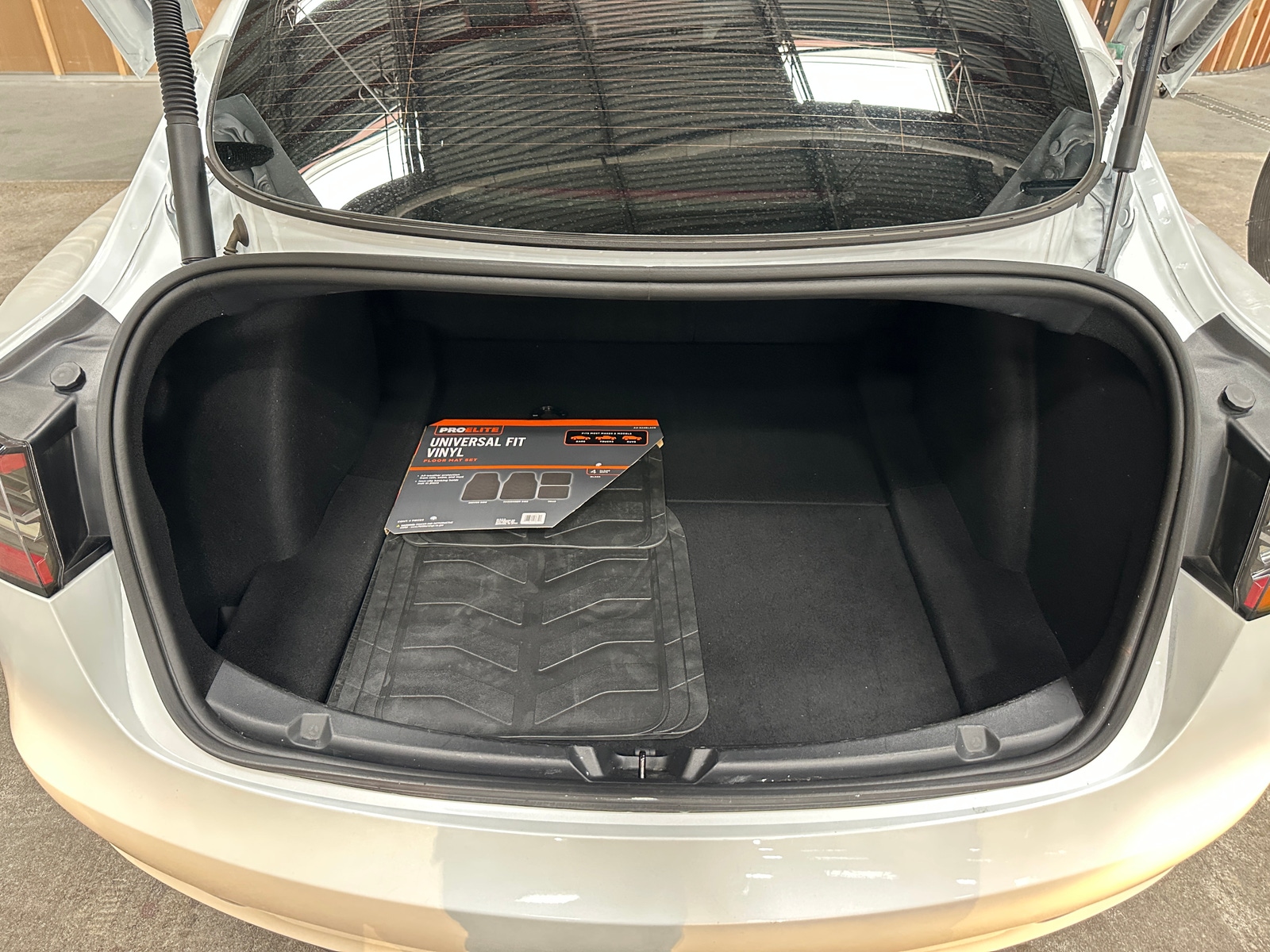 Thumbnail: 2023 Tesla Model 3 - 6