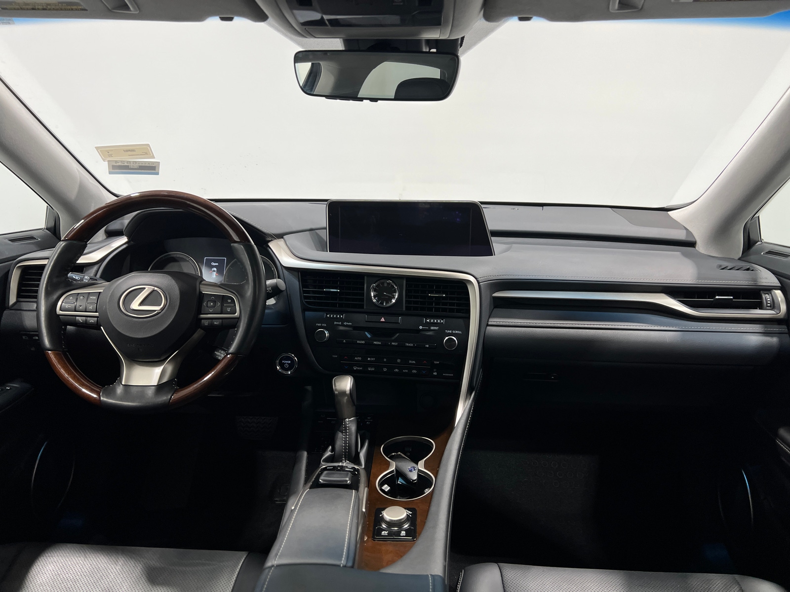 Thumbnail: 2019 Lexus RX - 3
