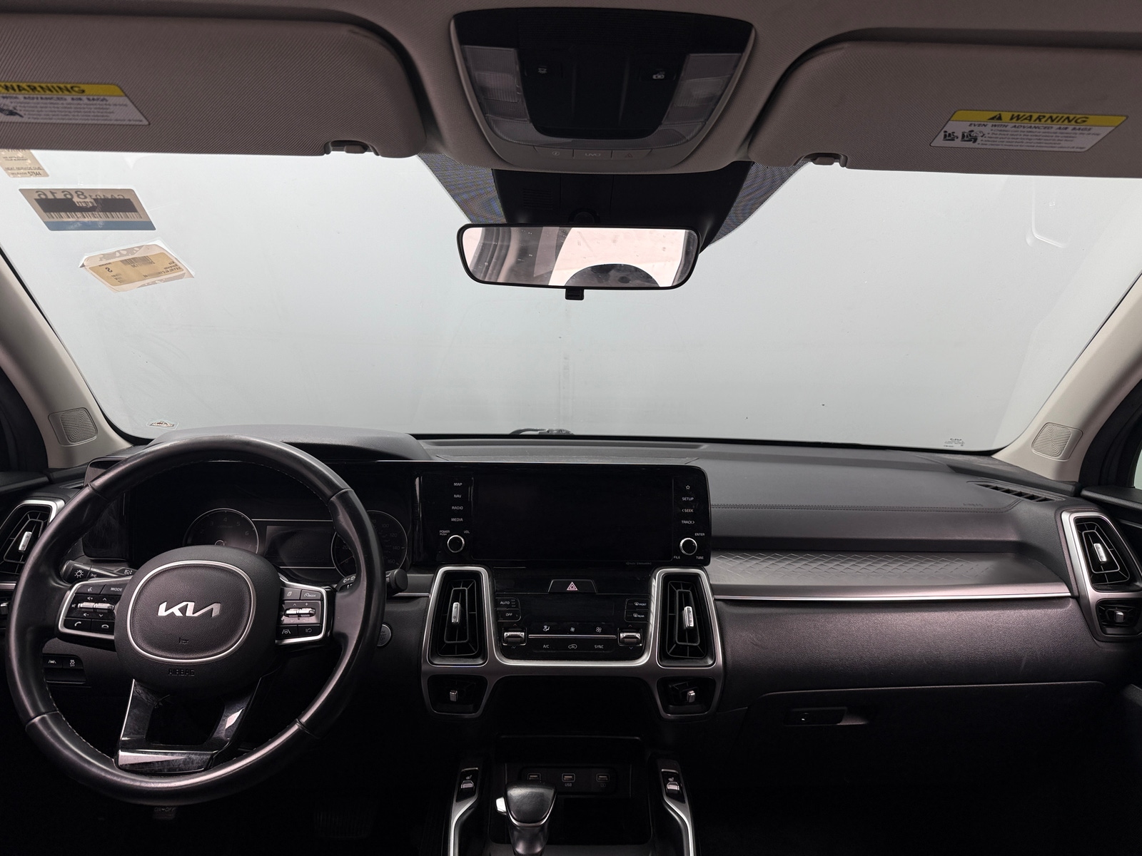 Thumbnail: 2022 Kia Sorento - 2