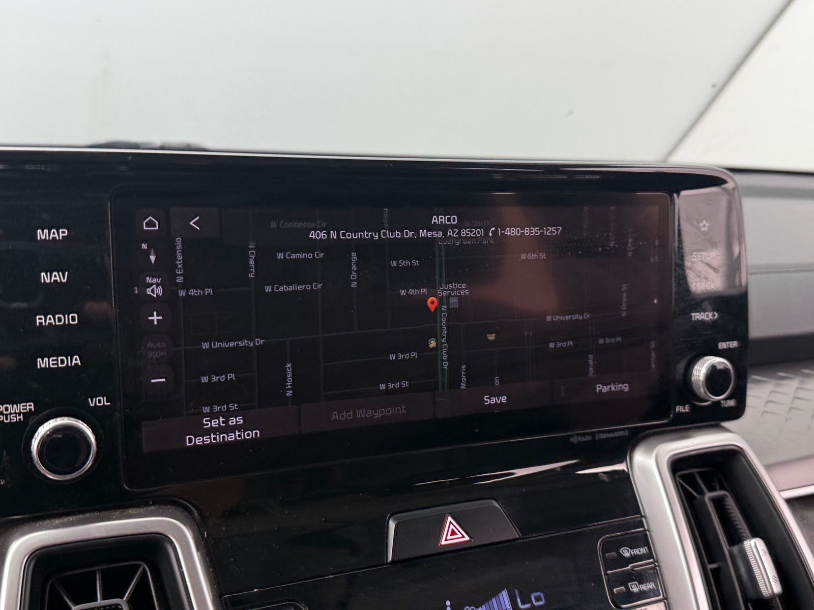 Thumbnail: 2022 Kia Sorento - 3