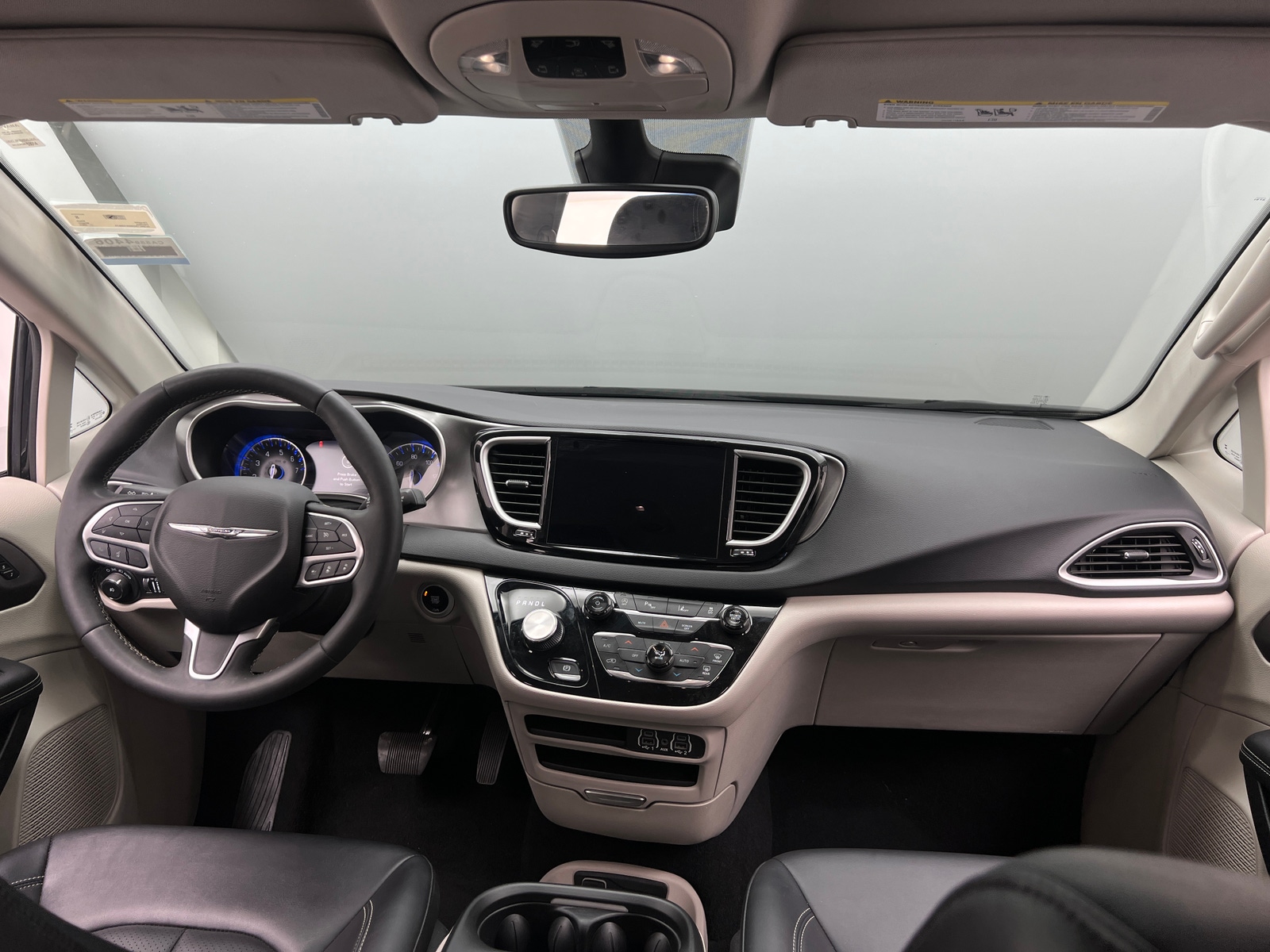 Thumbnail: 2024 Chrysler Pacifica - 2