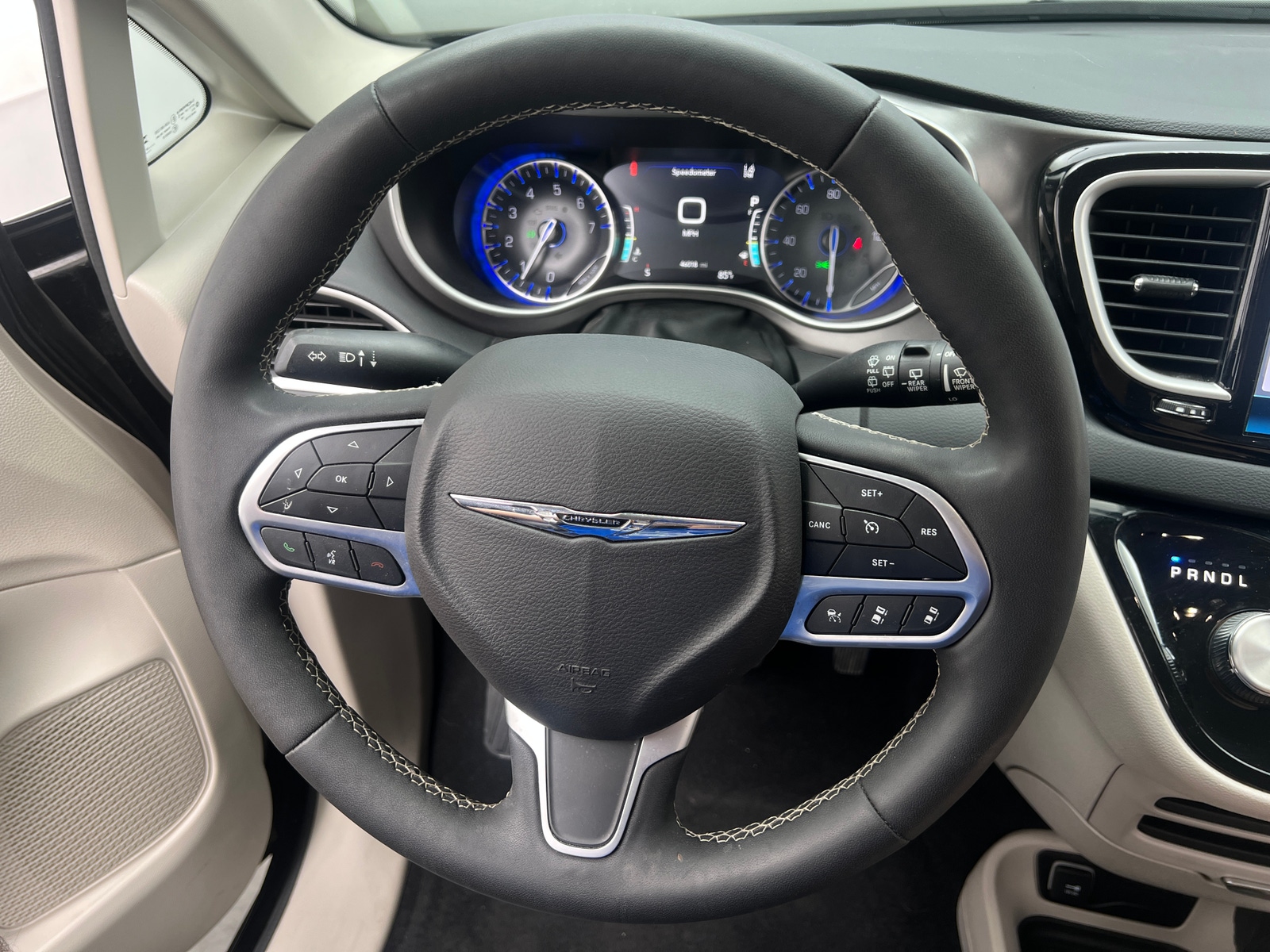 Thumbnail: 2024 Chrysler Pacifica - 4