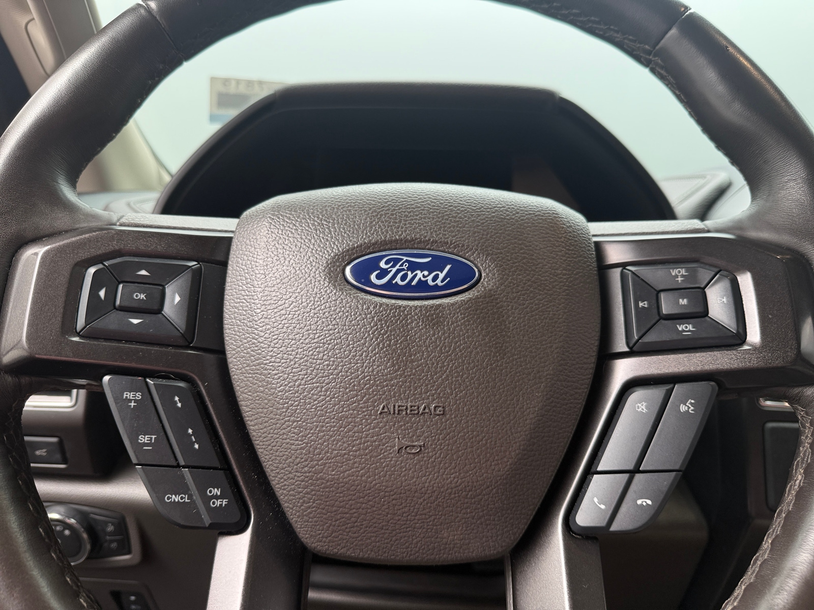 Thumbnail: 2021 Ford Expedition - 4