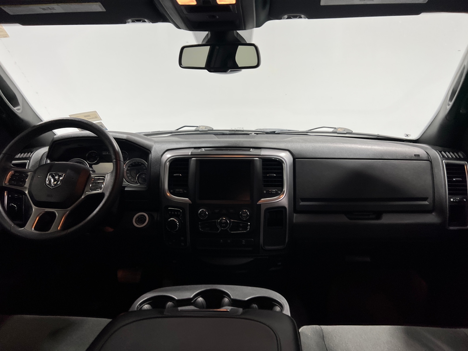 Thumbnail: 2023 RAM 1500 Classic - 3