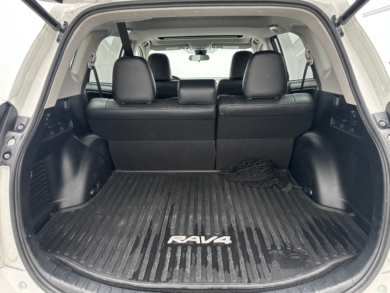 Thumbnail: 2017 Toyota RAV4 - 7