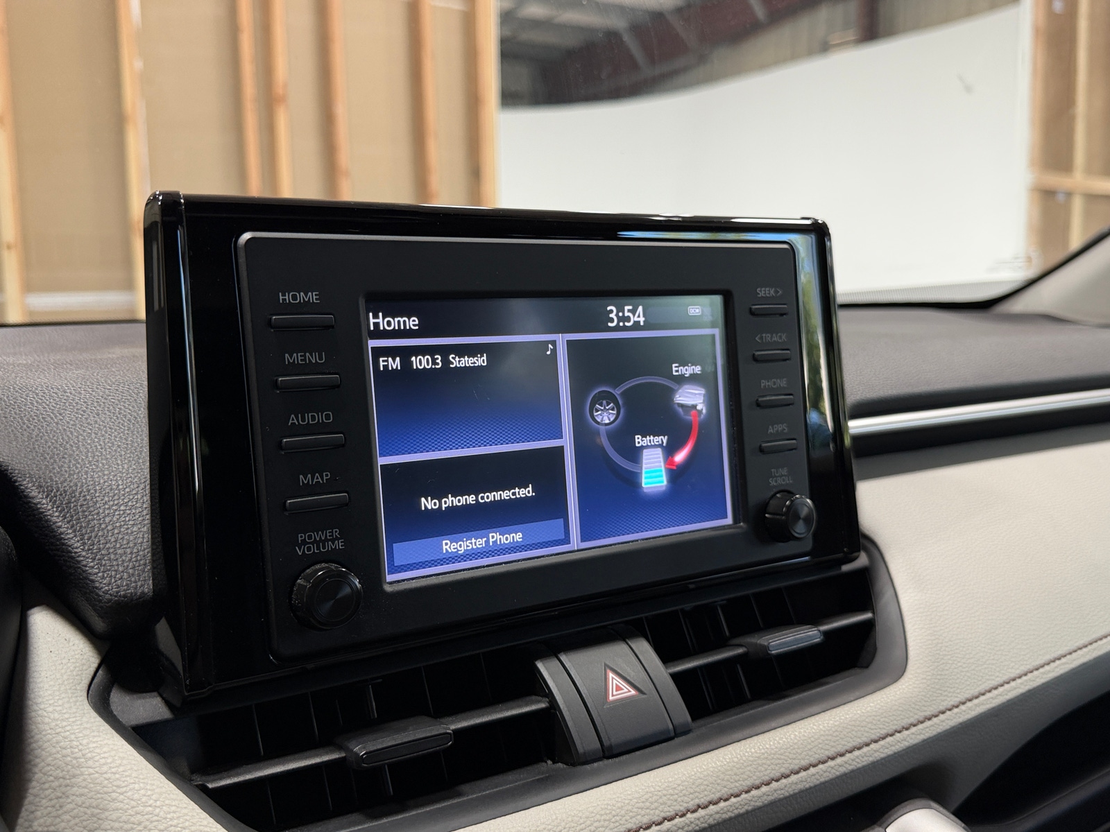 Thumbnail: 2019 Toyota RAV4 - 4