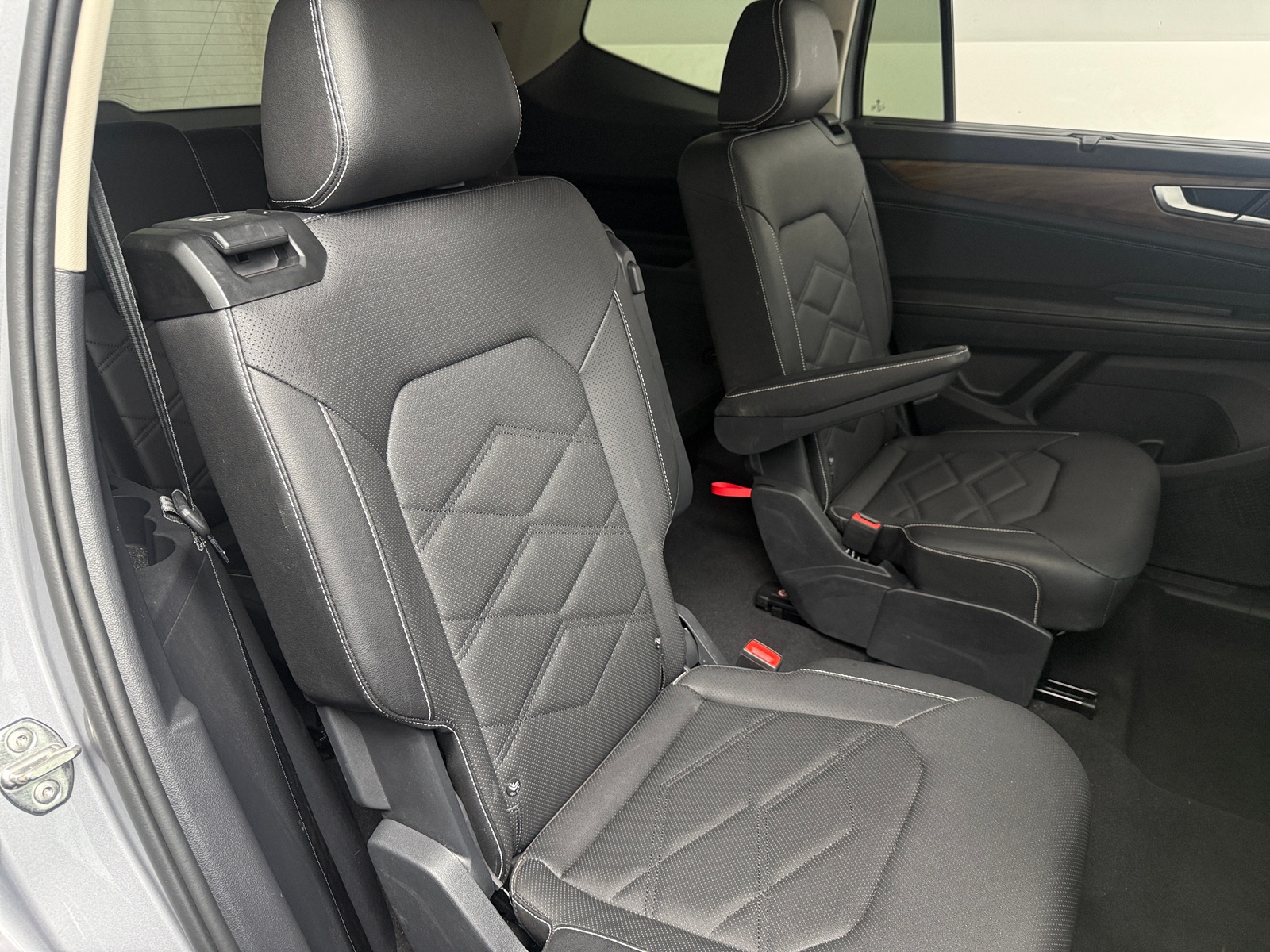 Thumbnail: 2026 Volkswagen Atlas - 5