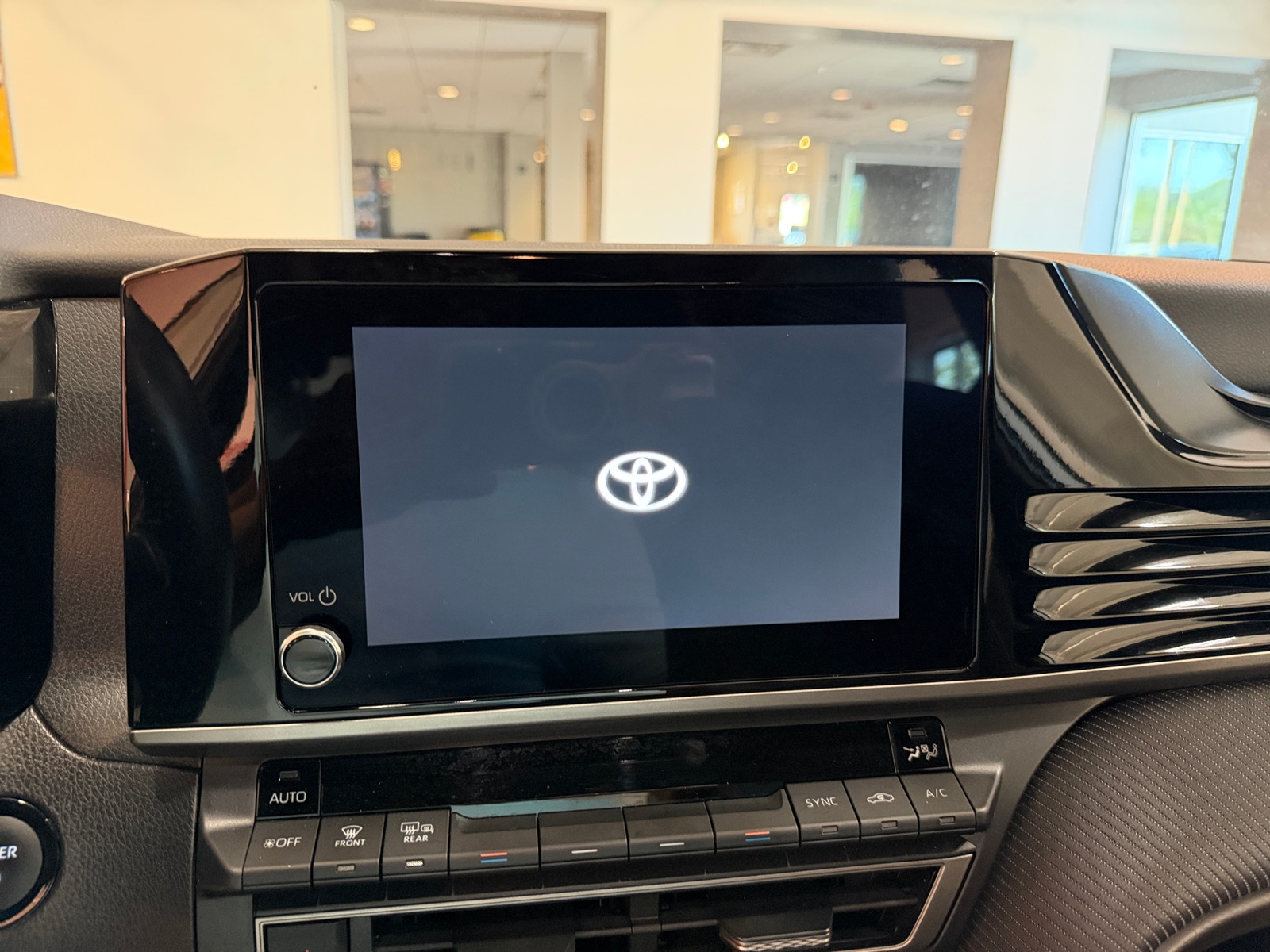 Thumbnail: 2026 Toyota Camry - 4