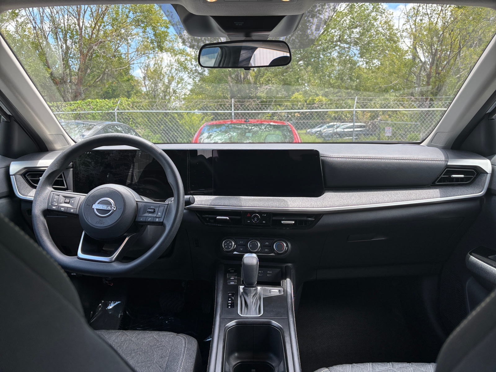 Thumbnail: 2025 Nissan Kicks - 3
