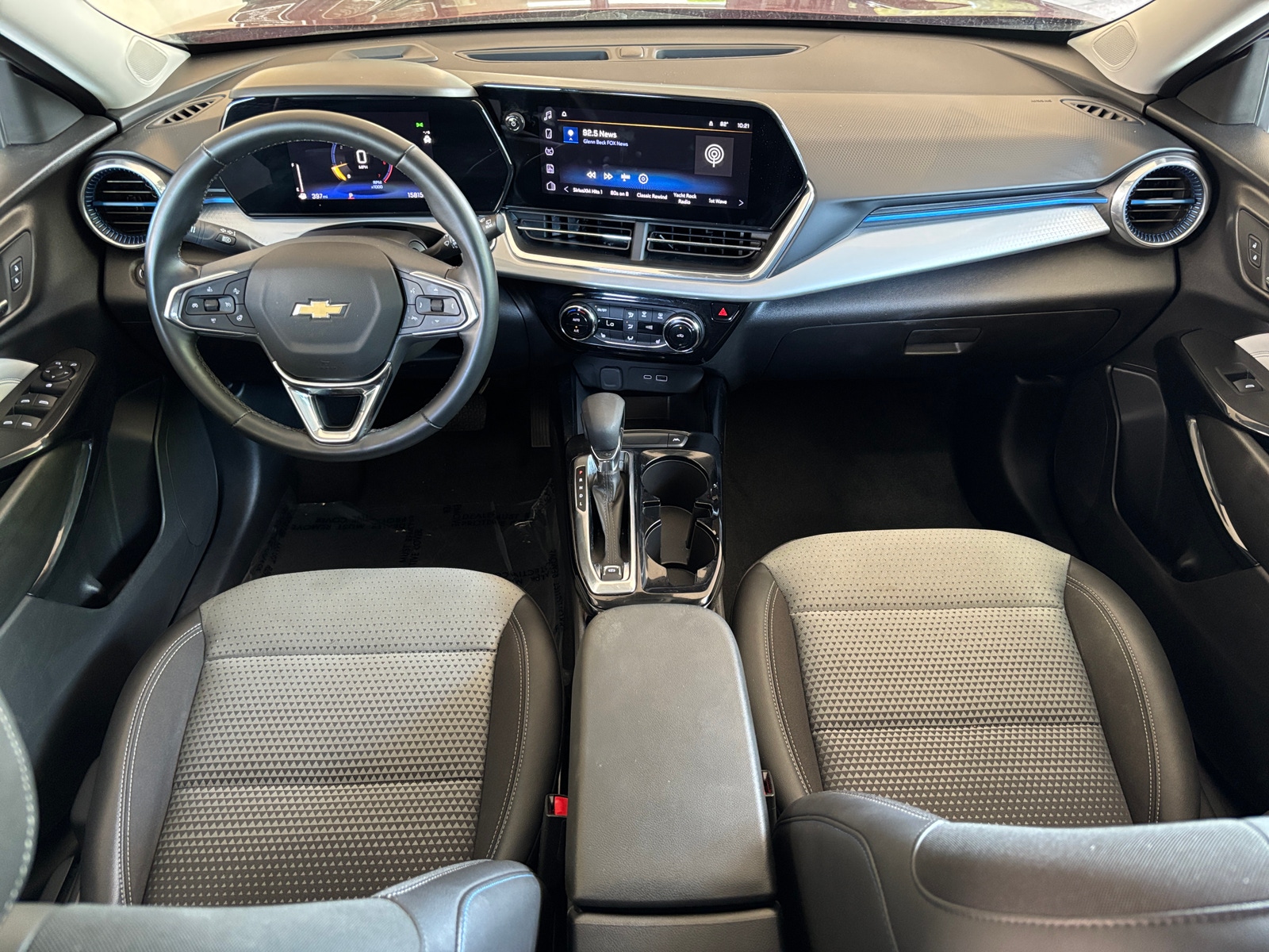 Thumbnail: 2025 Chevrolet Trax - 3