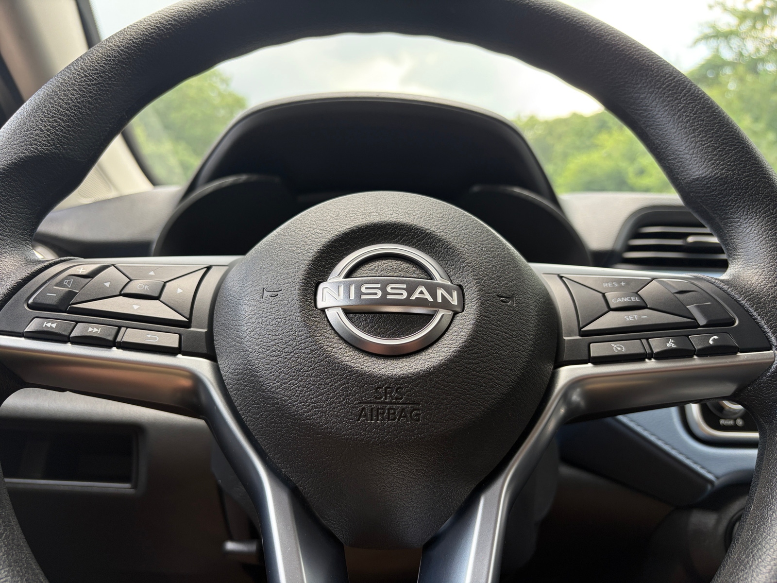 Thumbnail: 2025 Nissan Versa - 5