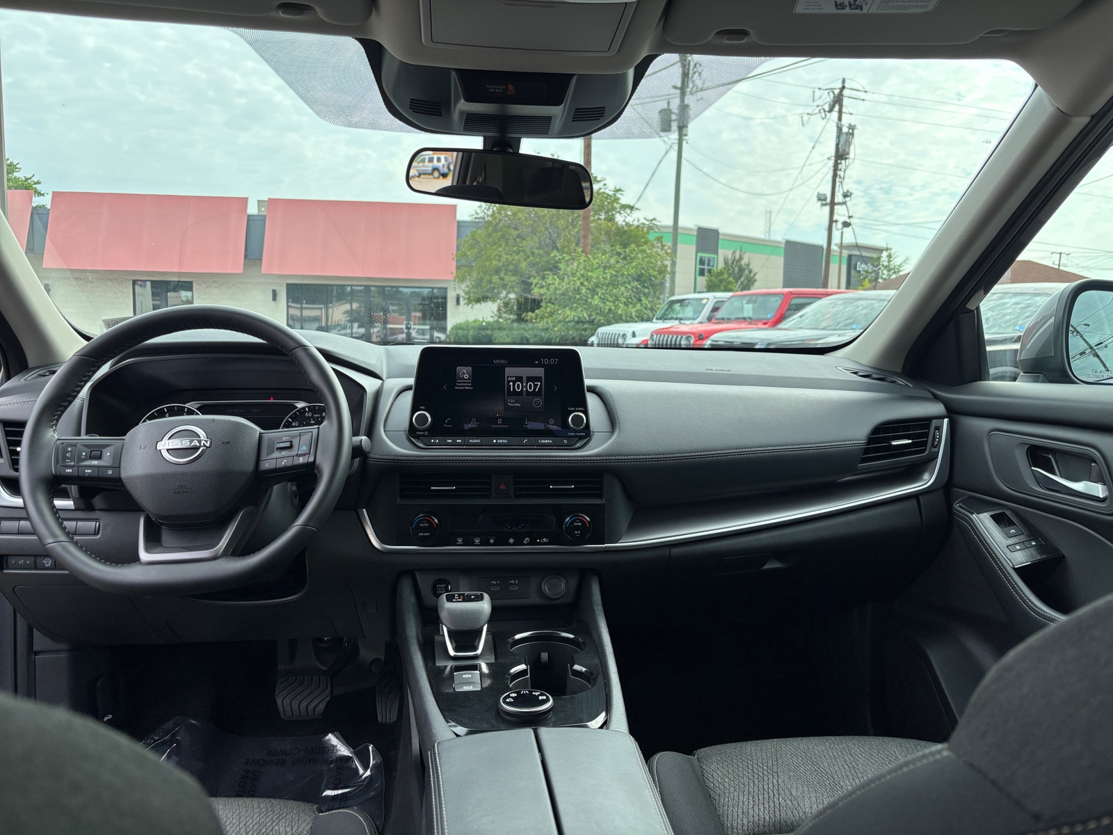 Thumbnail: 2026 Nissan Rogue - 3