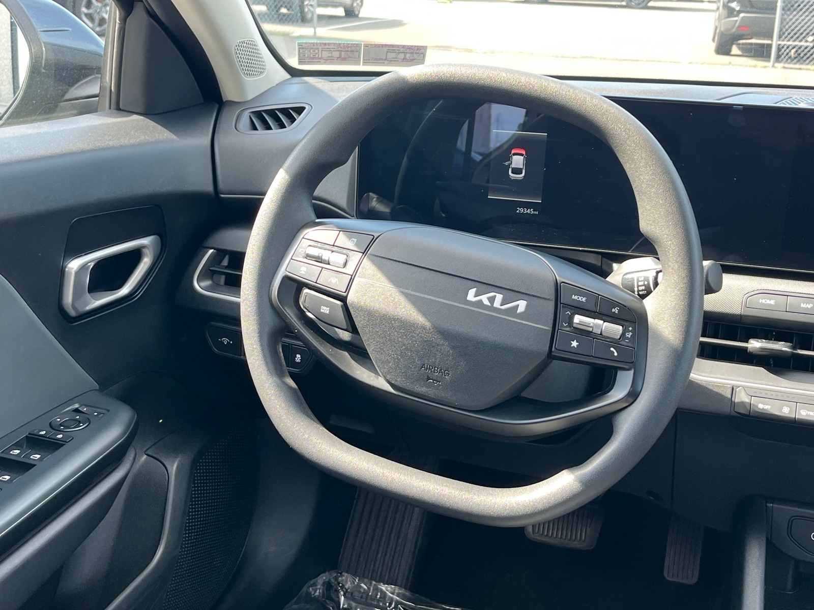 Thumbnail: 2025 Kia K4 - 5