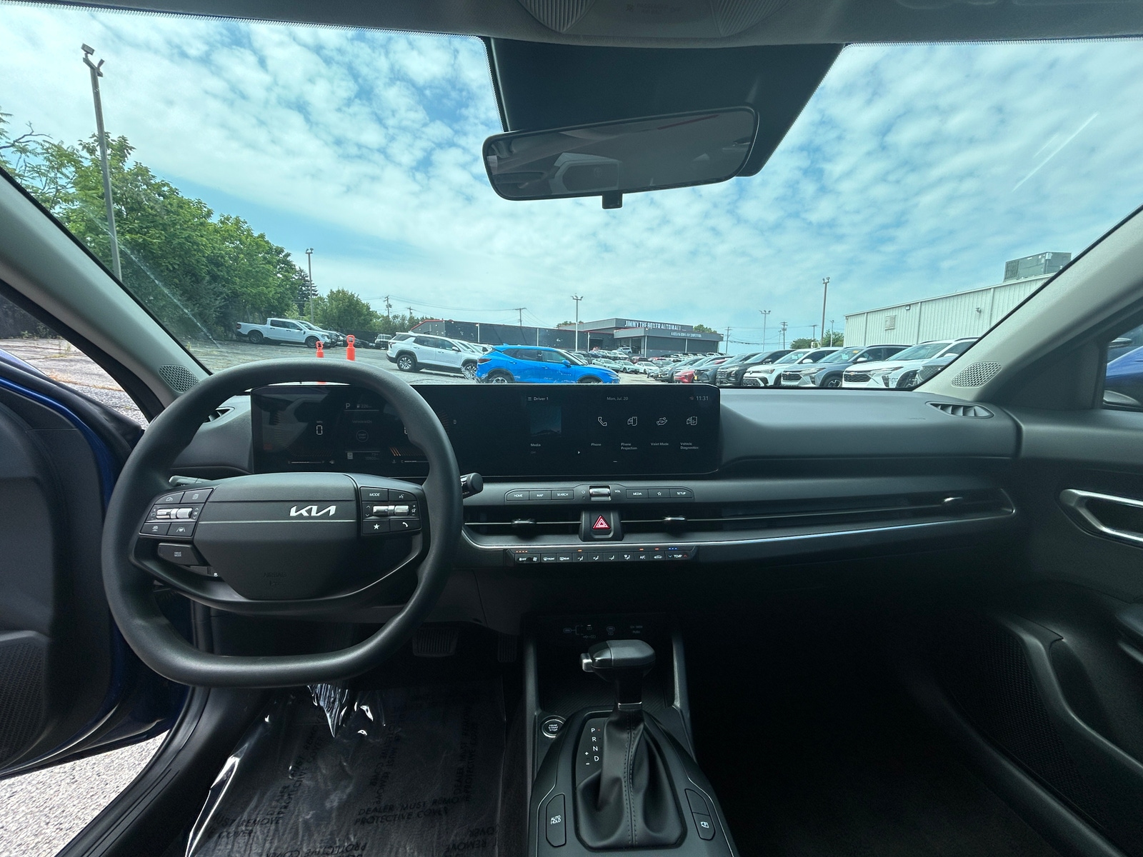 Thumbnail: 2026 Kia K4 - 3
