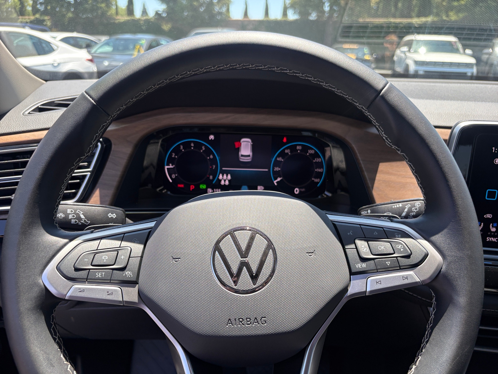 Thumbnail: 2026 Volkswagen Atlas - 5