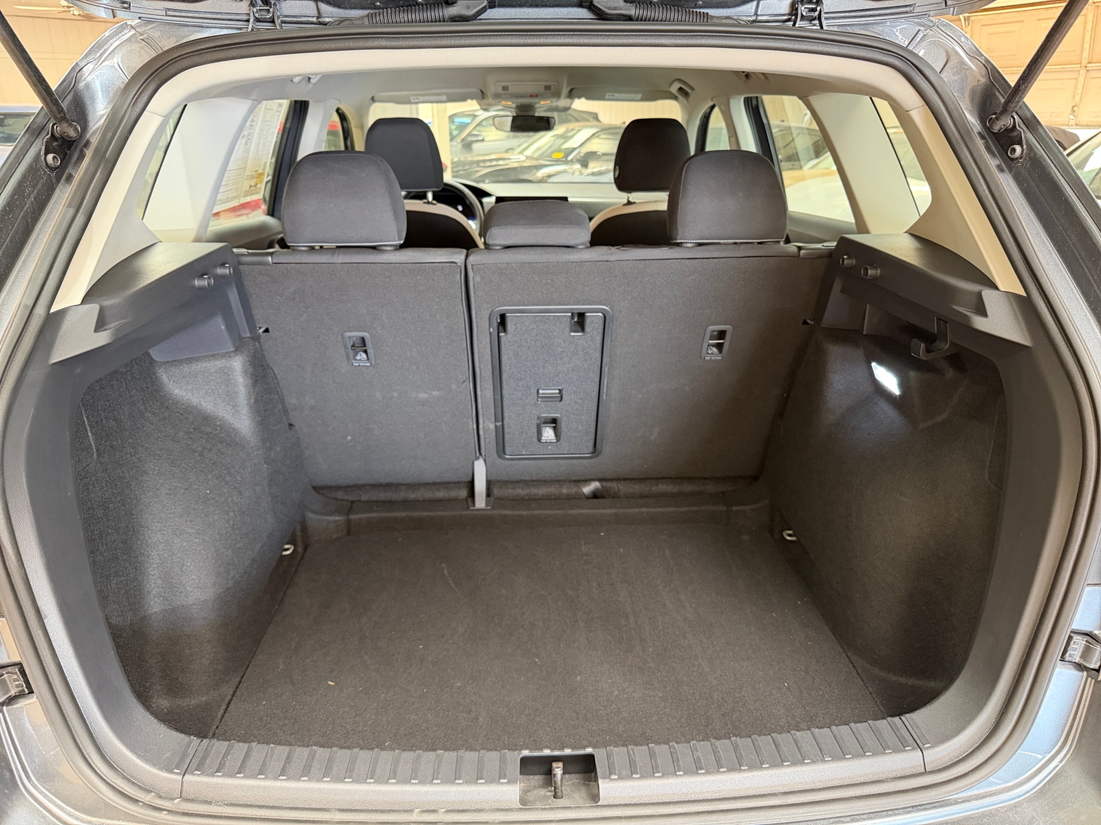 Thumbnail: 2026 Volkswagen Taos - 6