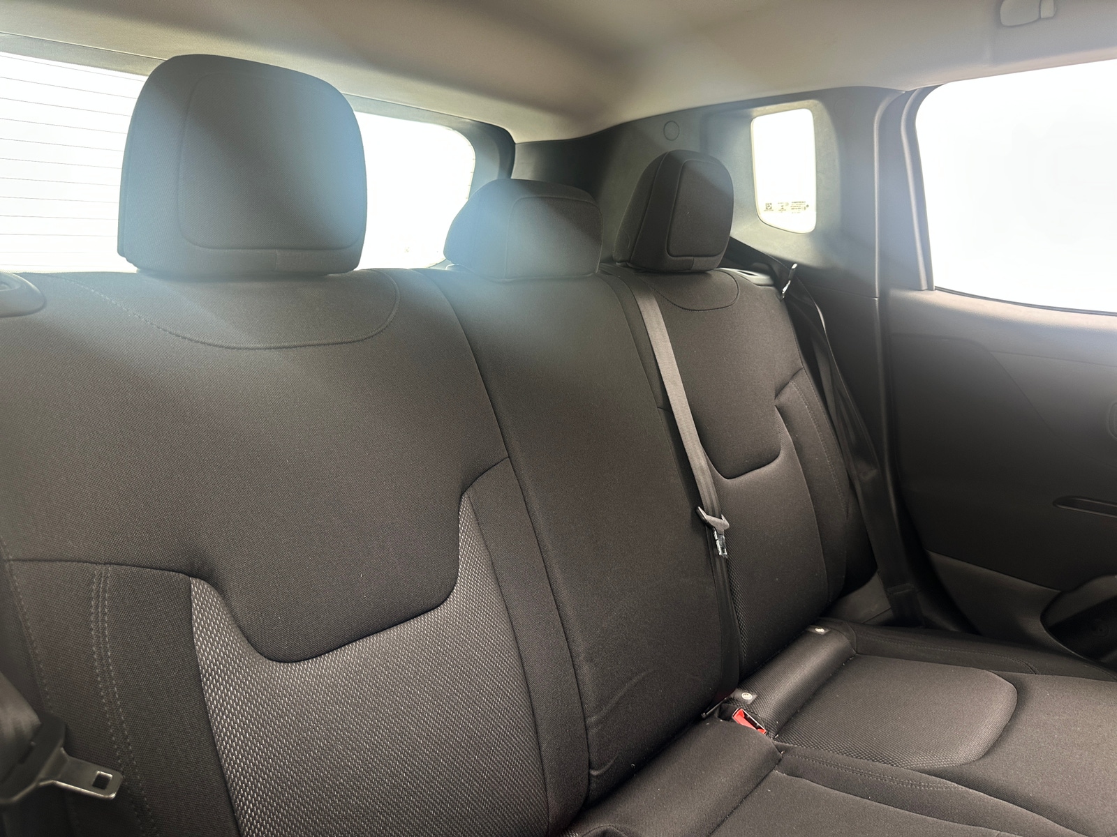 Thumbnail: 2020 Jeep Renegade - 6