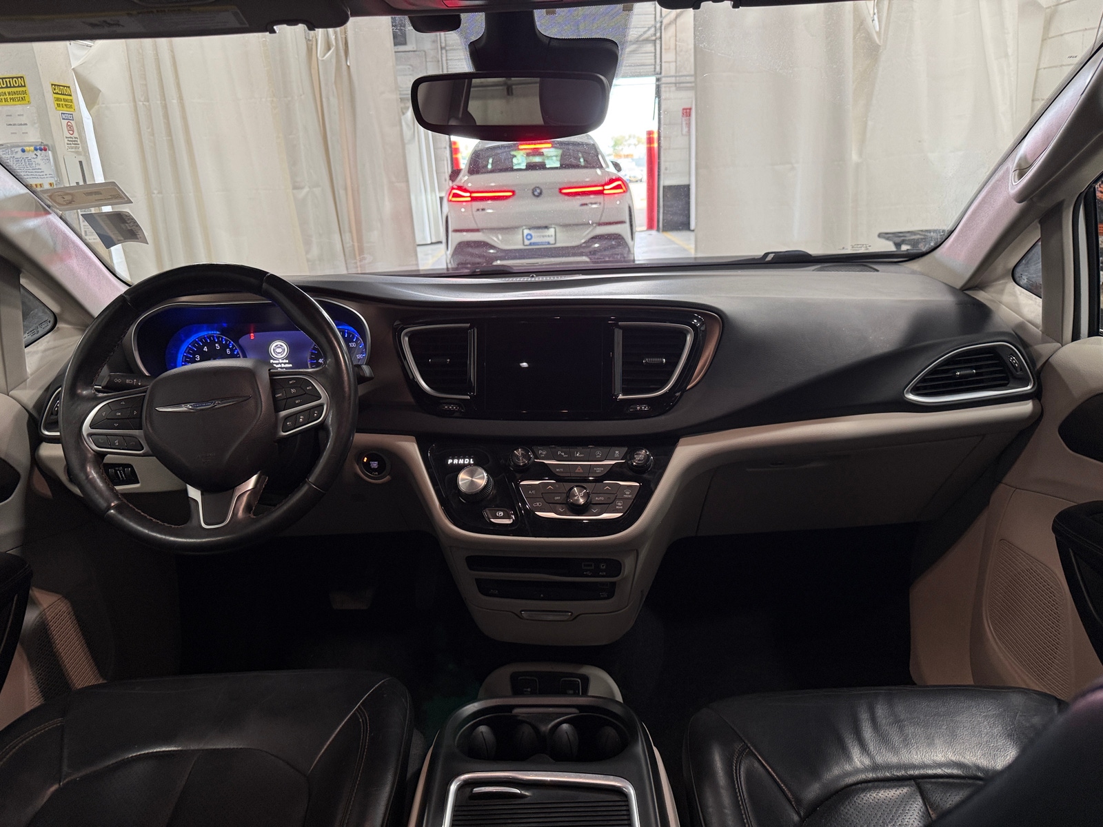 Thumbnail: 2018 Chrysler Pacifica - 2