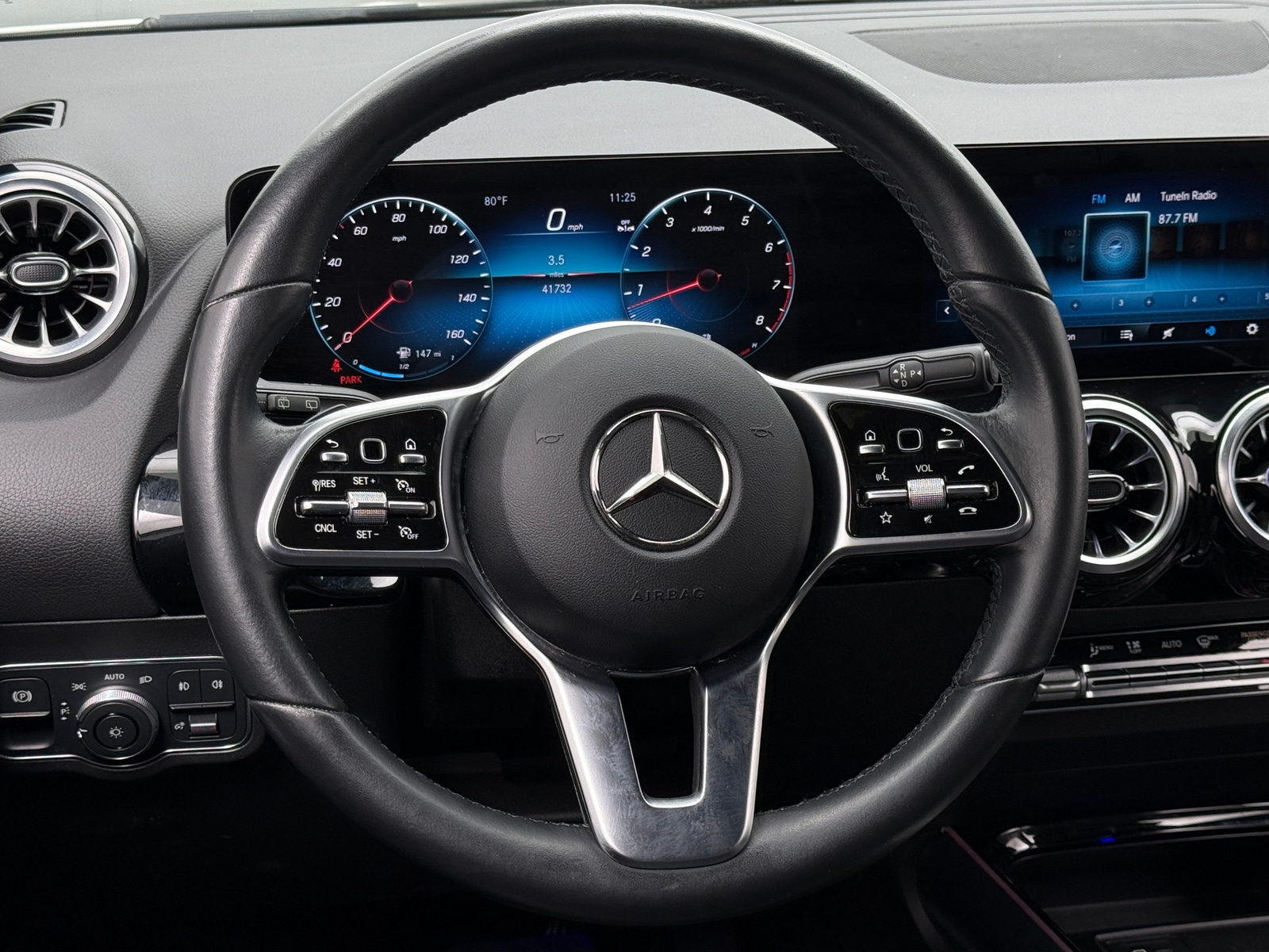 Thumbnail: 2023 Mercedes-Benz GLA - 4