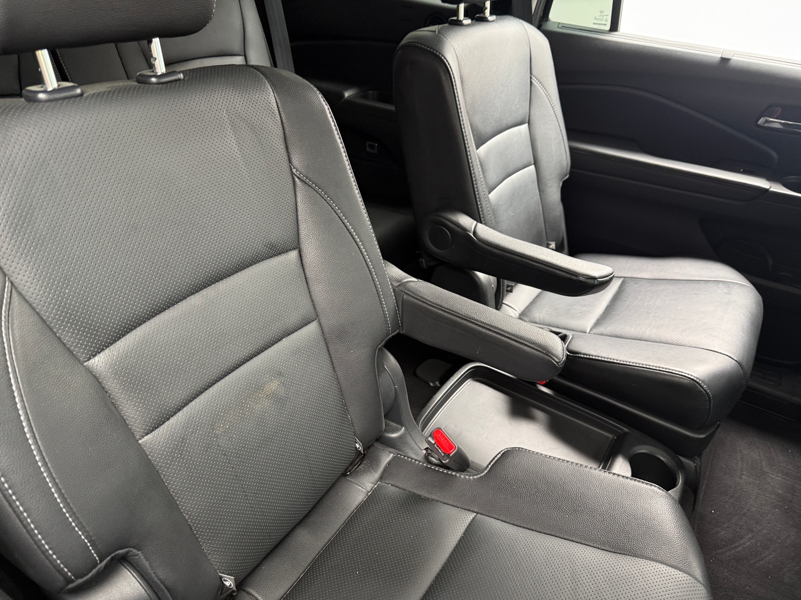 Thumbnail: 2017 Honda Pilot - 5