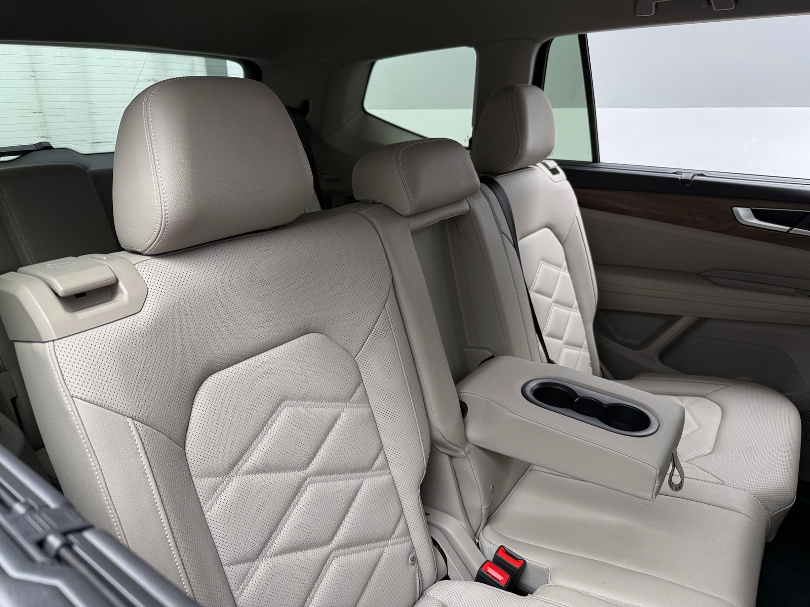 Thumbnail: 2026 Volkswagen Atlas - 5