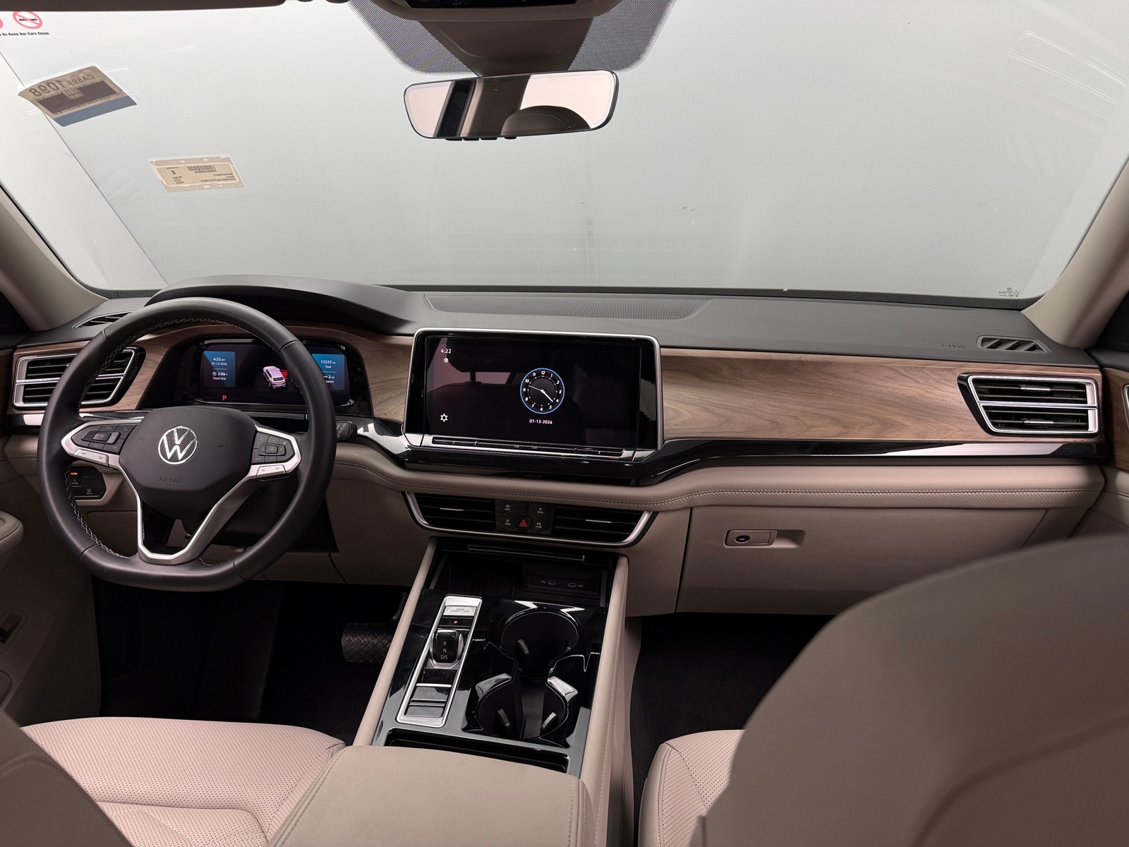 Thumbnail: 2026 Volkswagen Atlas - 2