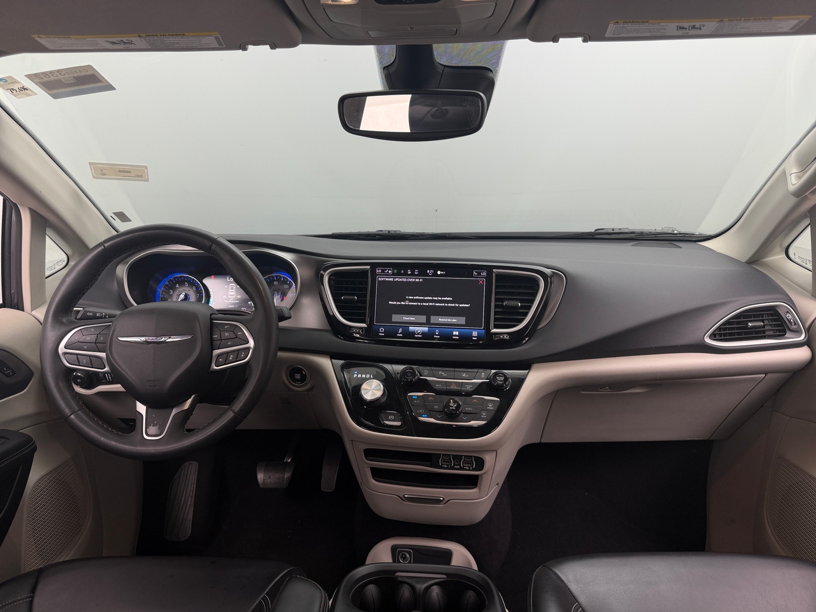 Thumbnail: 2023 Chrysler Pacifica - 2