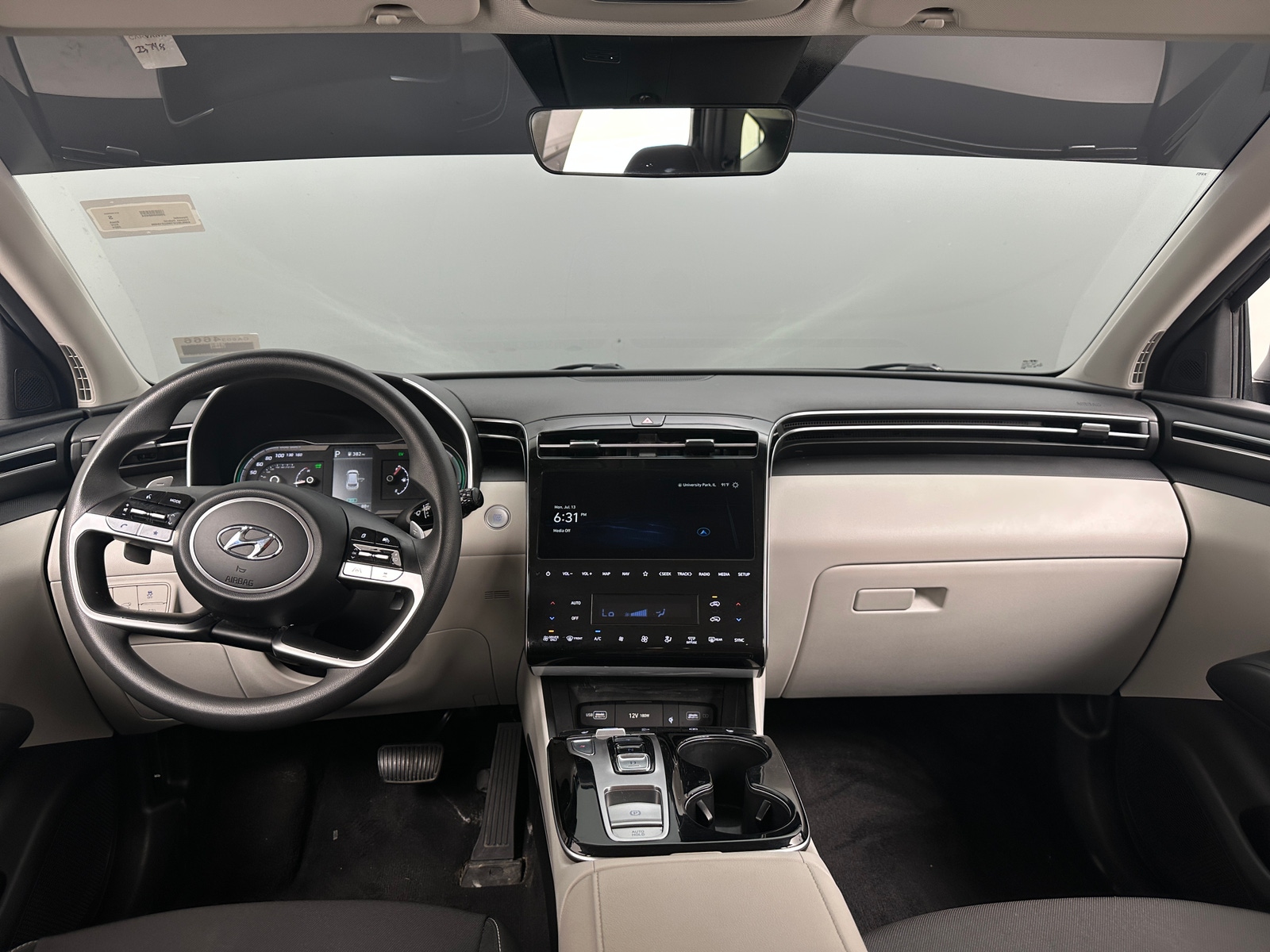 Thumbnail: 2024 Hyundai Tucson - 3