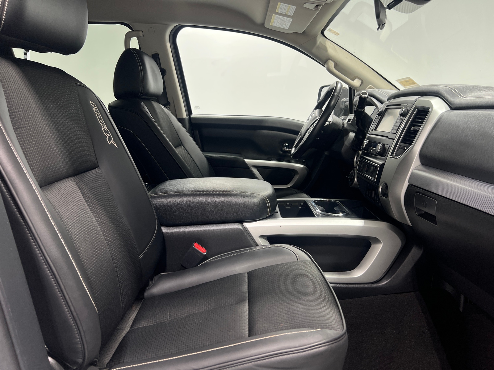 Thumbnail: 2018 Nissan Titan - 2