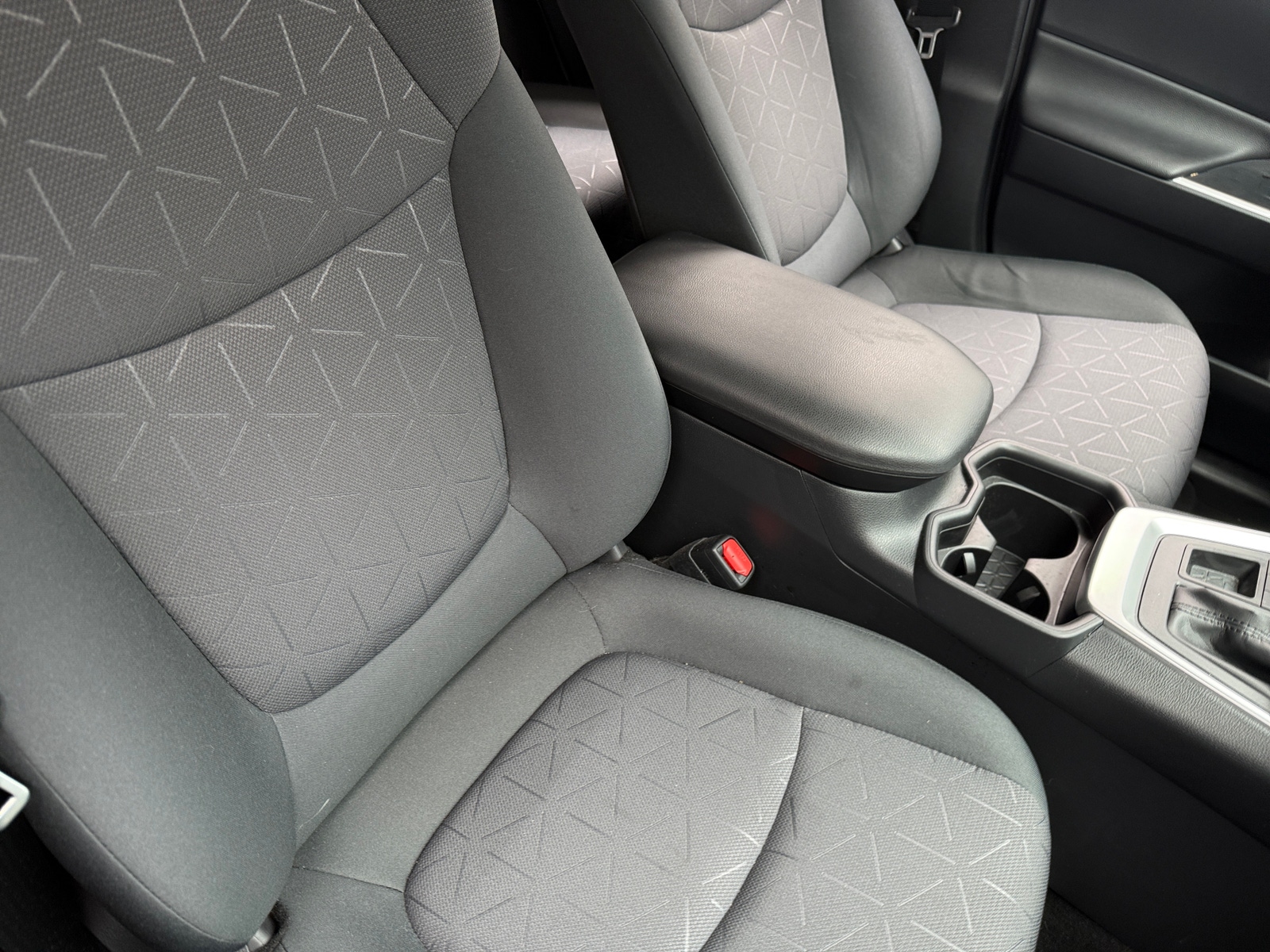 Thumbnail: 2019 Toyota RAV4 - 2